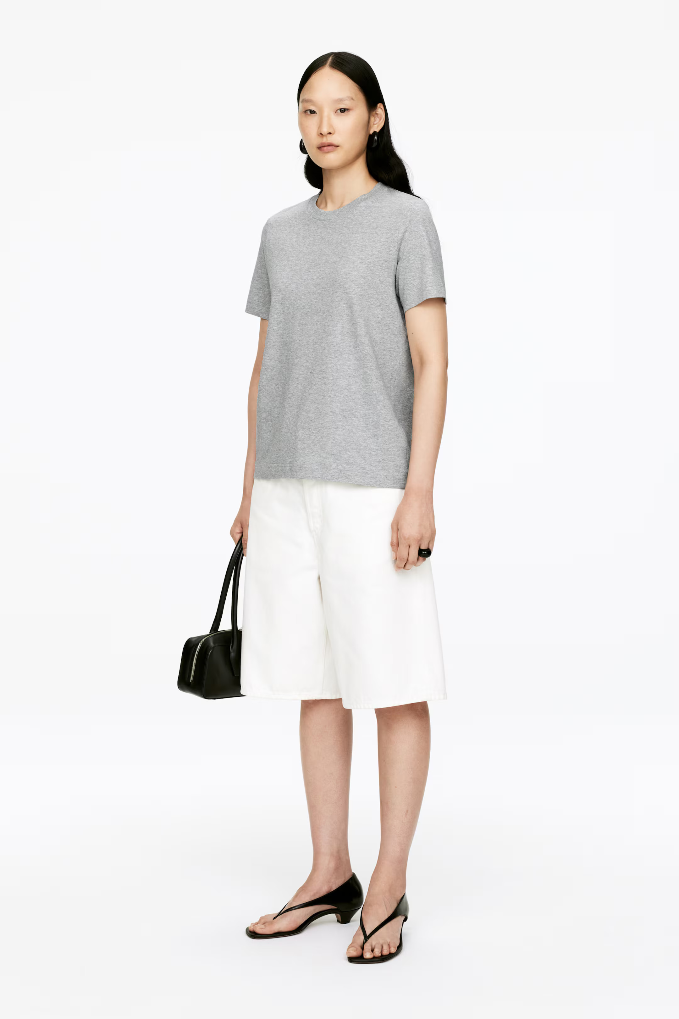 LILY Signature T-Shirt | H&M (UK, MY, IN, SG, PH, TW, HK)