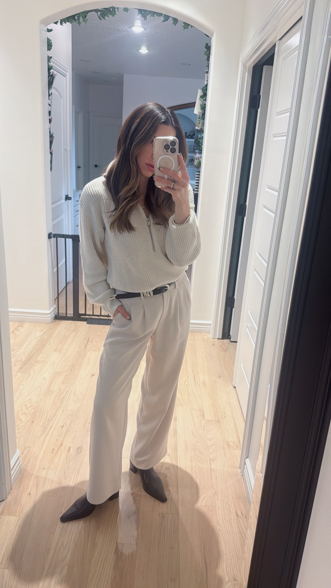 #ootd 

#LTKHoliday #LTKFindsUnder100 #LTKmomlife