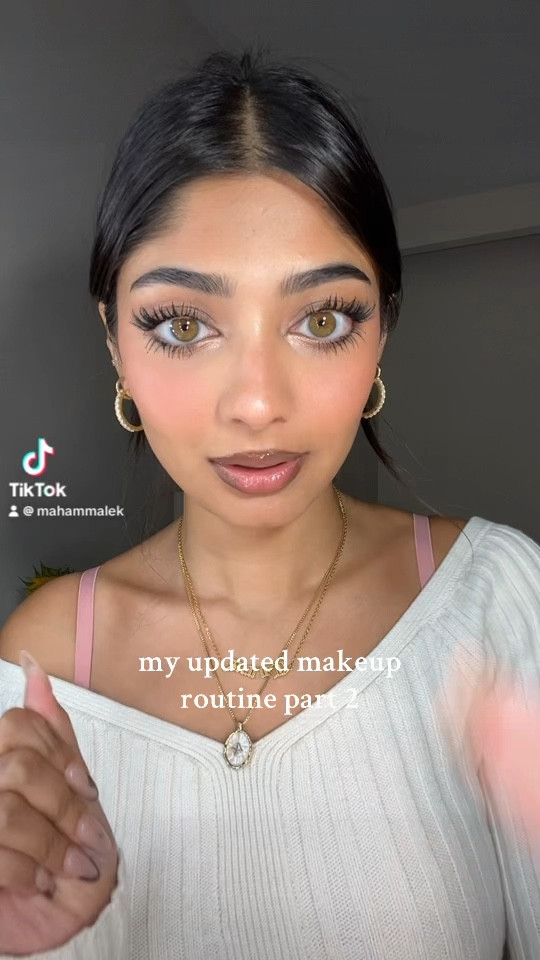 how I do my eyes and lips 