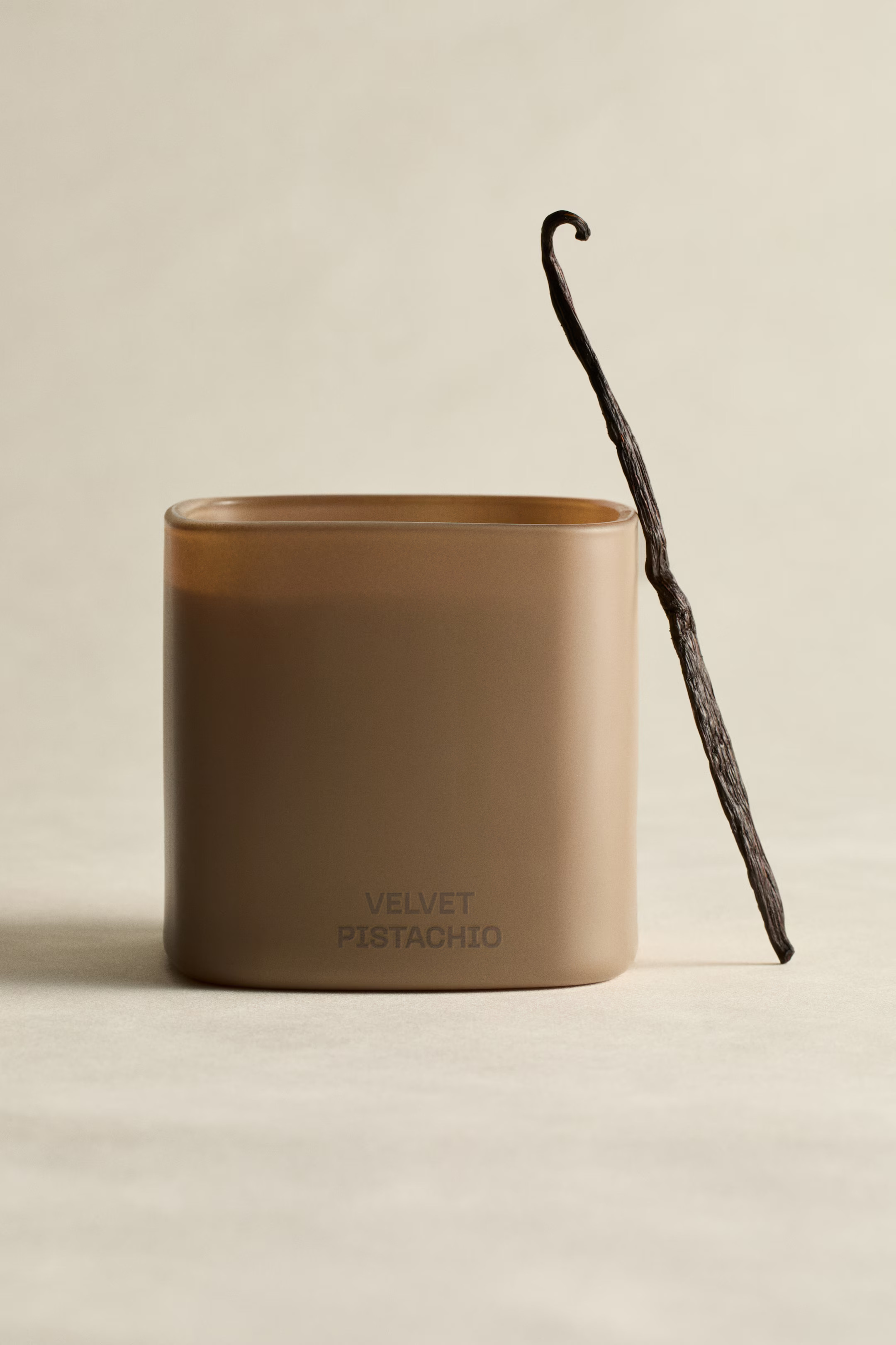 Large Scented Candle in Glass Holder | H&M (US + CA)