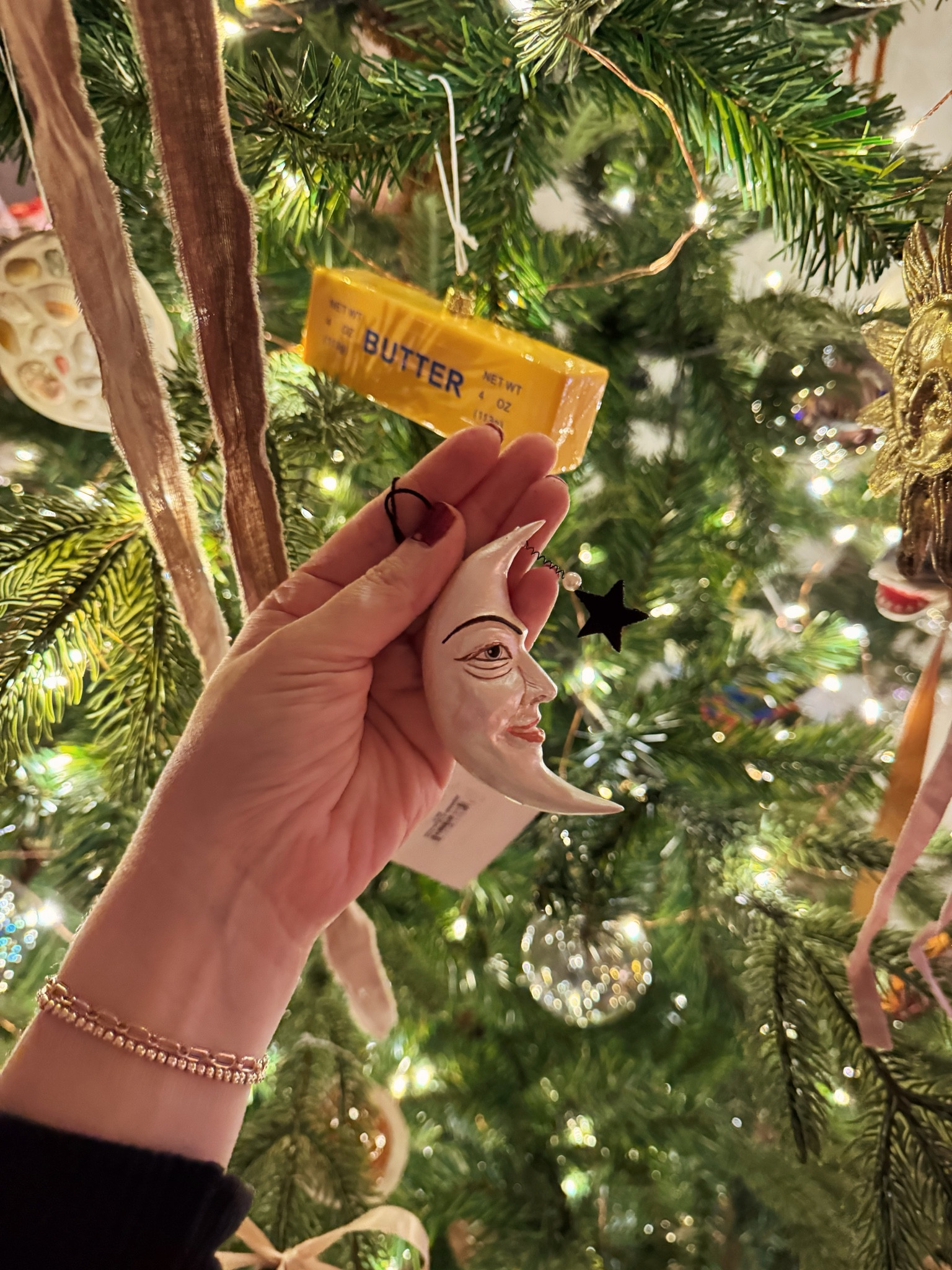 🌜 the cutest vintage inspired moon ornament 

#LTKfindsunder50 #LTKHoliday #LTKSeasonal