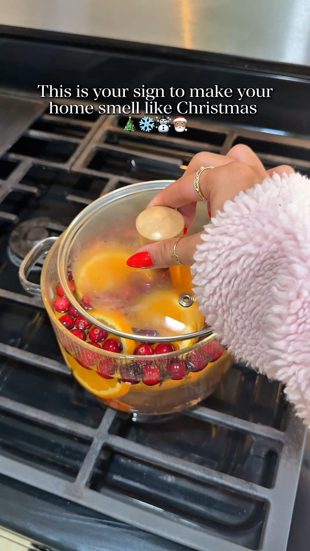 How to make your home smell like Christmas 🎄✨
Recipe:
1/2 cup cranberries 
1 orange
3 cinnamon sticks 
1 tsp cloves
1 tsp vanilla
4 cups water

Prepare ingredients and put into pot! Bring to a boil and then reduce to a simmer. Add water as needed! ✨

#LTKSeasonal #LTKHome #LTKHoliday
