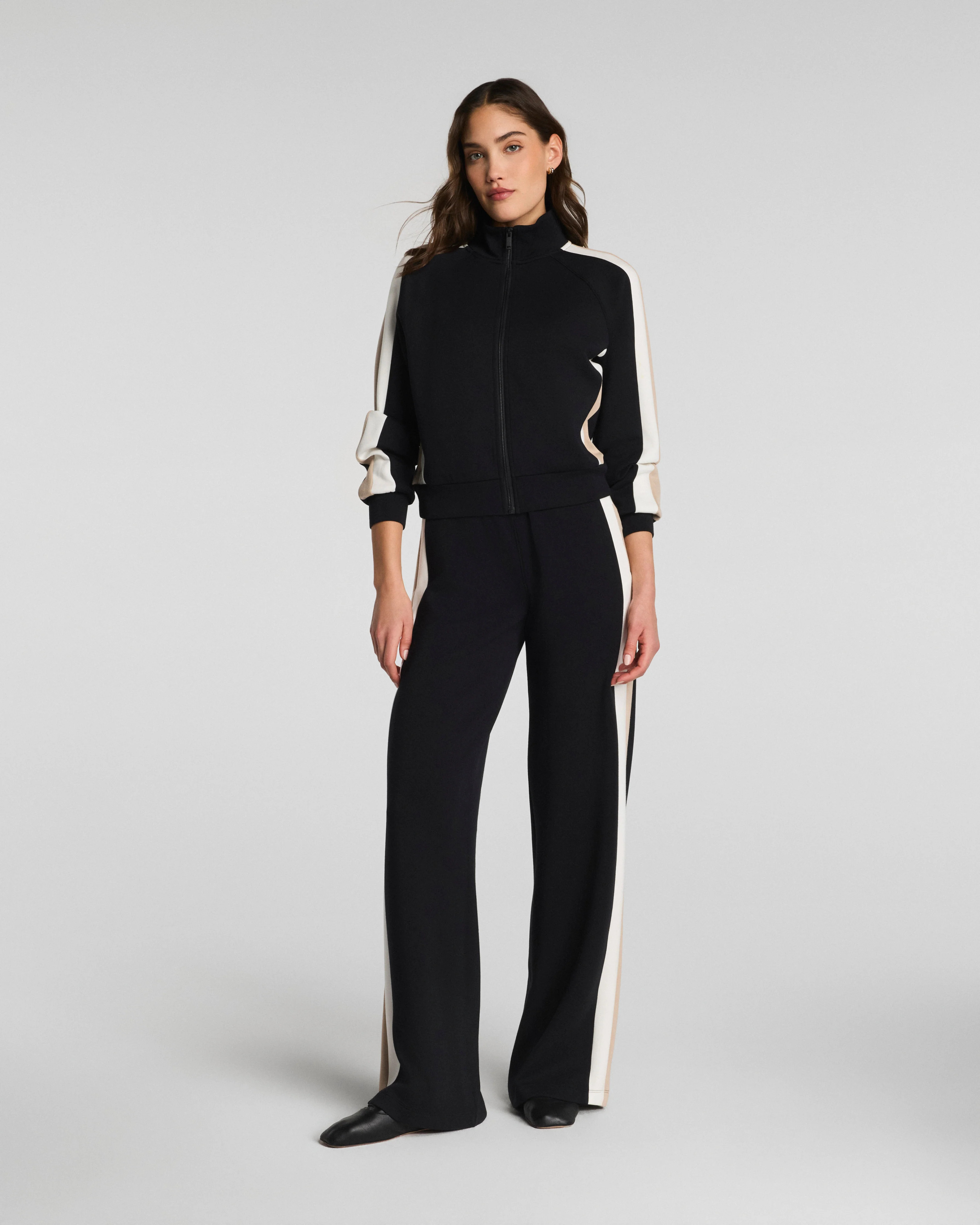 SPANX AirEssentials® Colorblock Track Pant | Very Black Stripe Petite / XL | Spanx