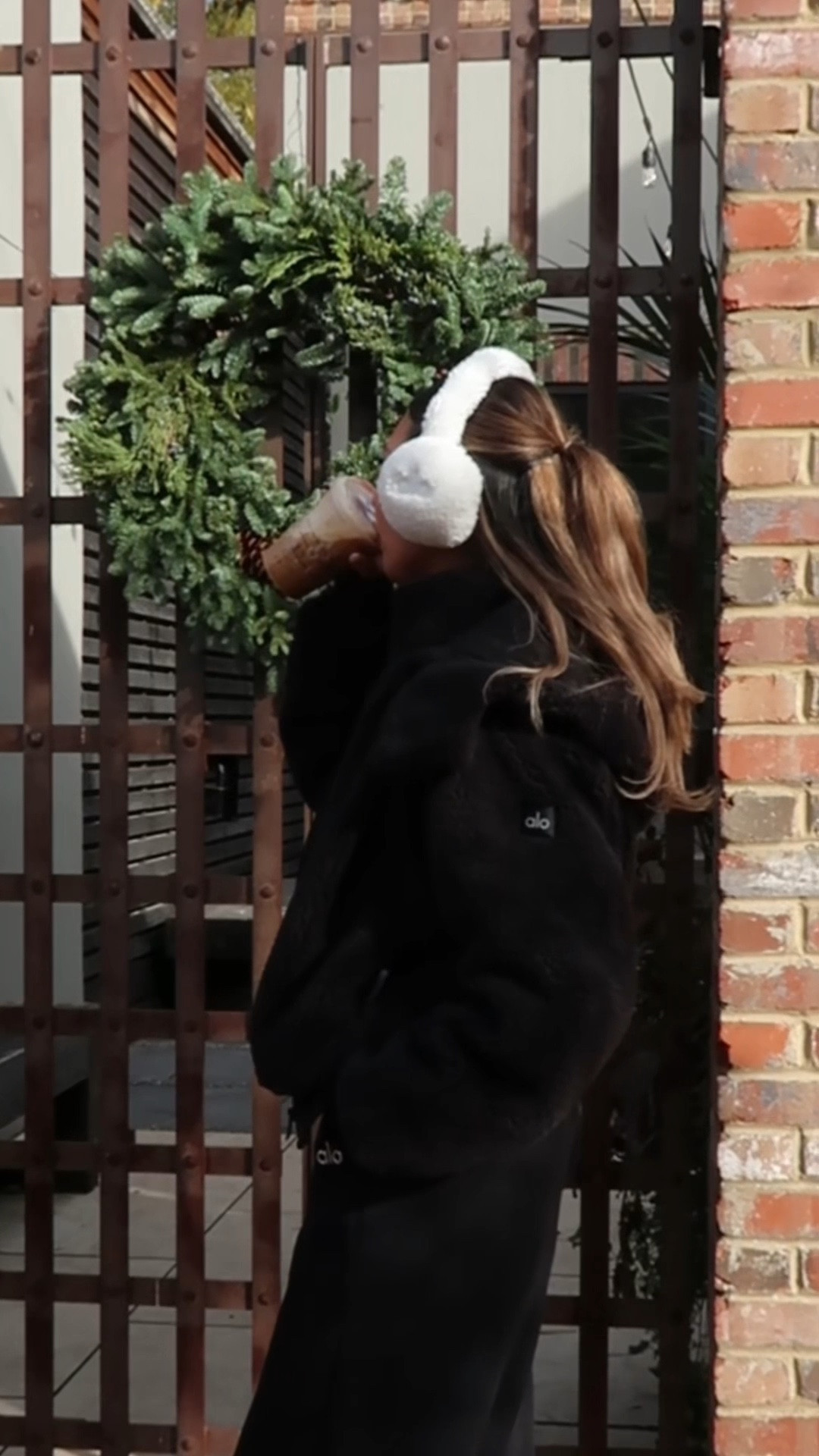 Alo, alo yoga, Lounge wear, alo sets, winter fashion, winter outfits, winter clothes, ootd, holiday outfit, gift ideas 

#LTKHoliday #LTKCyberWeek #LTKSeasonal