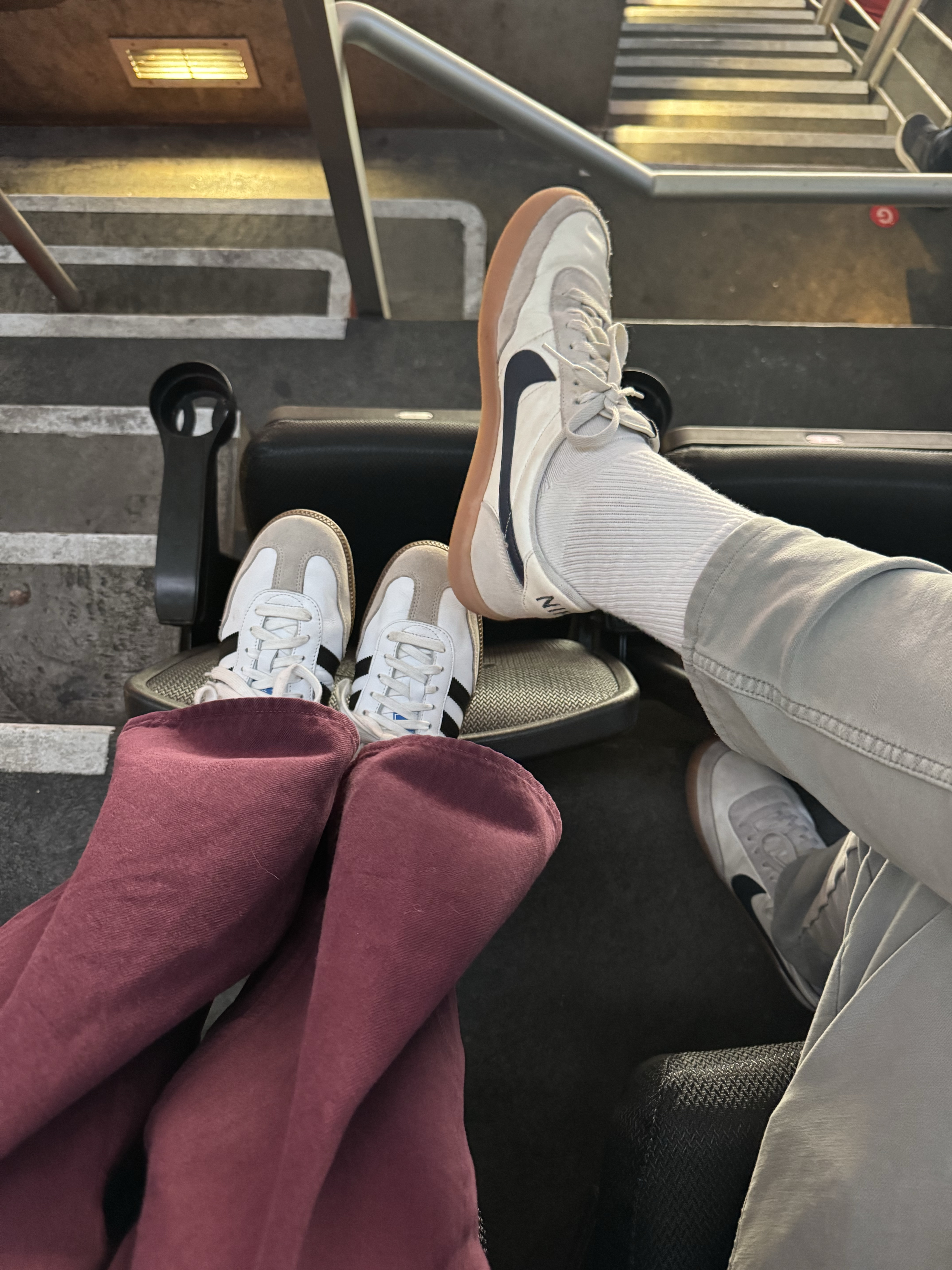 Sambas >>> 

#LTKStyleTip #LTKSeasonal #LTKFindsUnder100
