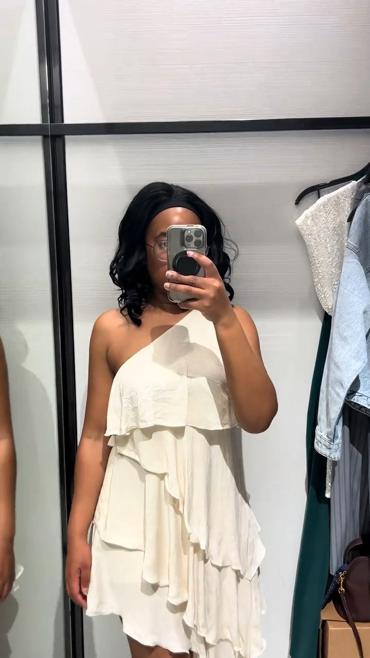 Vacation Dress Outfit (small)