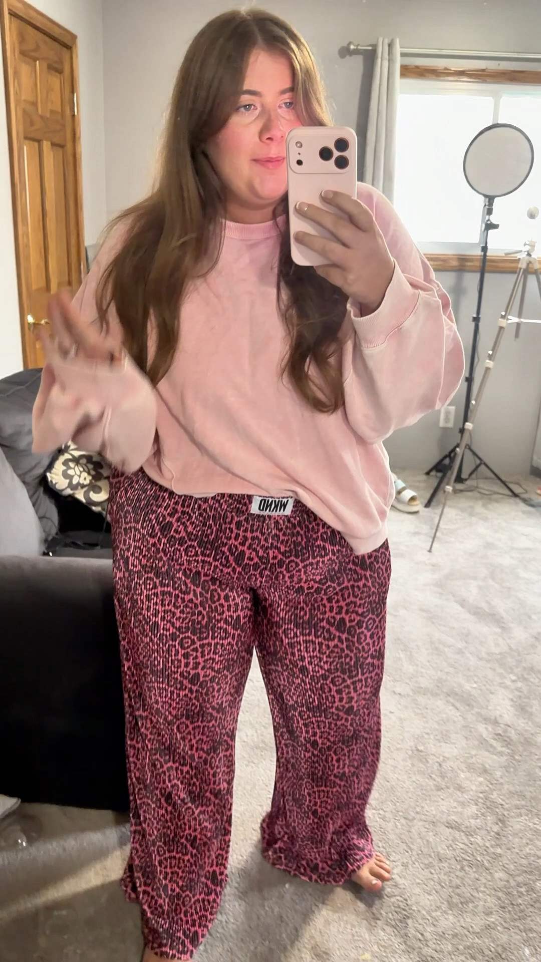 USE CODE CAL10 for an extra 10% off!! 🩷 Plus size OOTD featuring the comfiest pants & oversized sweatshirt combo 🩷 wearing a size xxl in sweatshirt (color is sold out, linking the same sweatshirt in a diff color & a diff sweatshirt in the same color) & a 2x in the pants! 

#LTKPlusSize #LTKootd #LTKSaleAlert