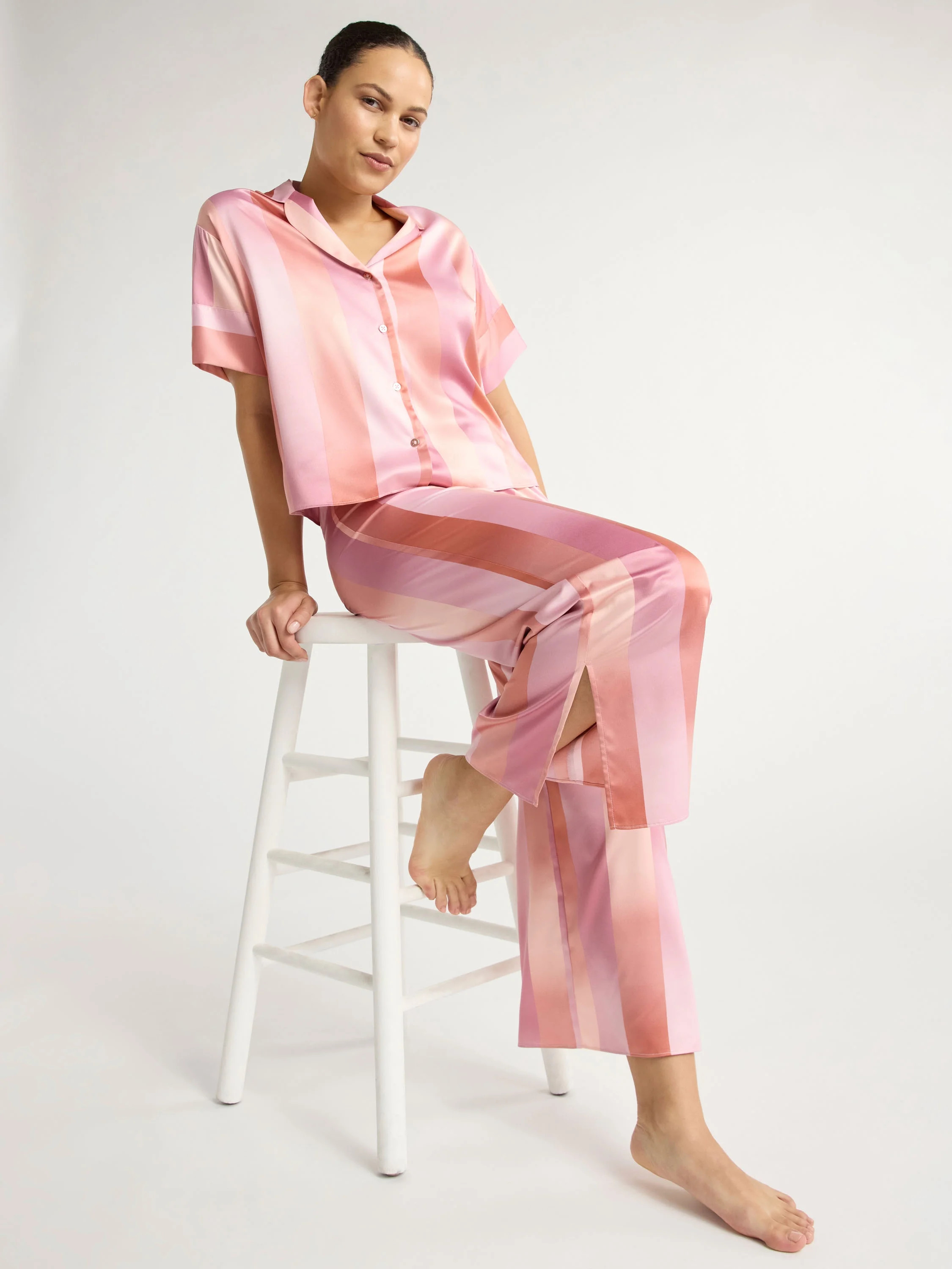 Joyspun Women’s and Women’s Plus Stretch Satin Pajama Set, Sizes S to 3X | Walmart (US)