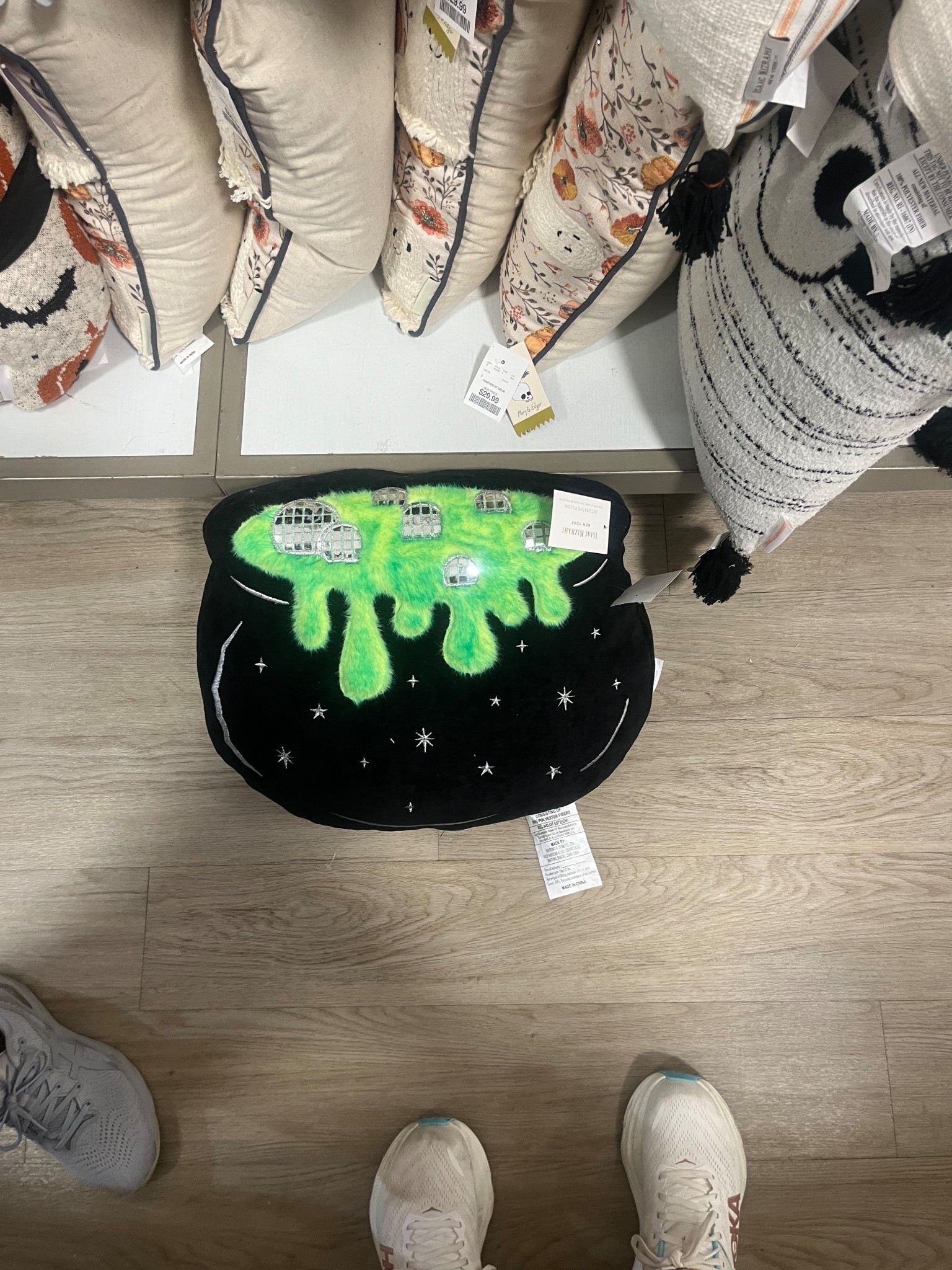 The cutest Halloween pillow I’ve ever seen💚🧙‍♀️

#LTKHome #LTKFindsUnder100 #LTKSeasonal