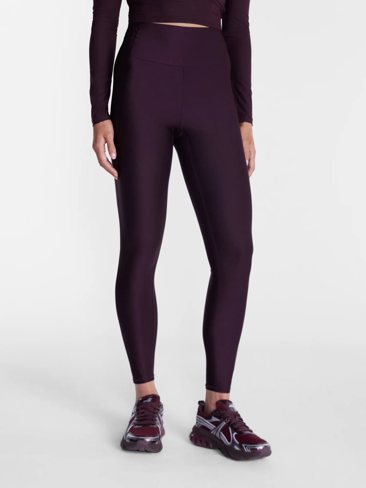 Avia Women's and Women's Plus Shine Leggings, 27" Inseam, Sizes XS-4X | Walmart (US)