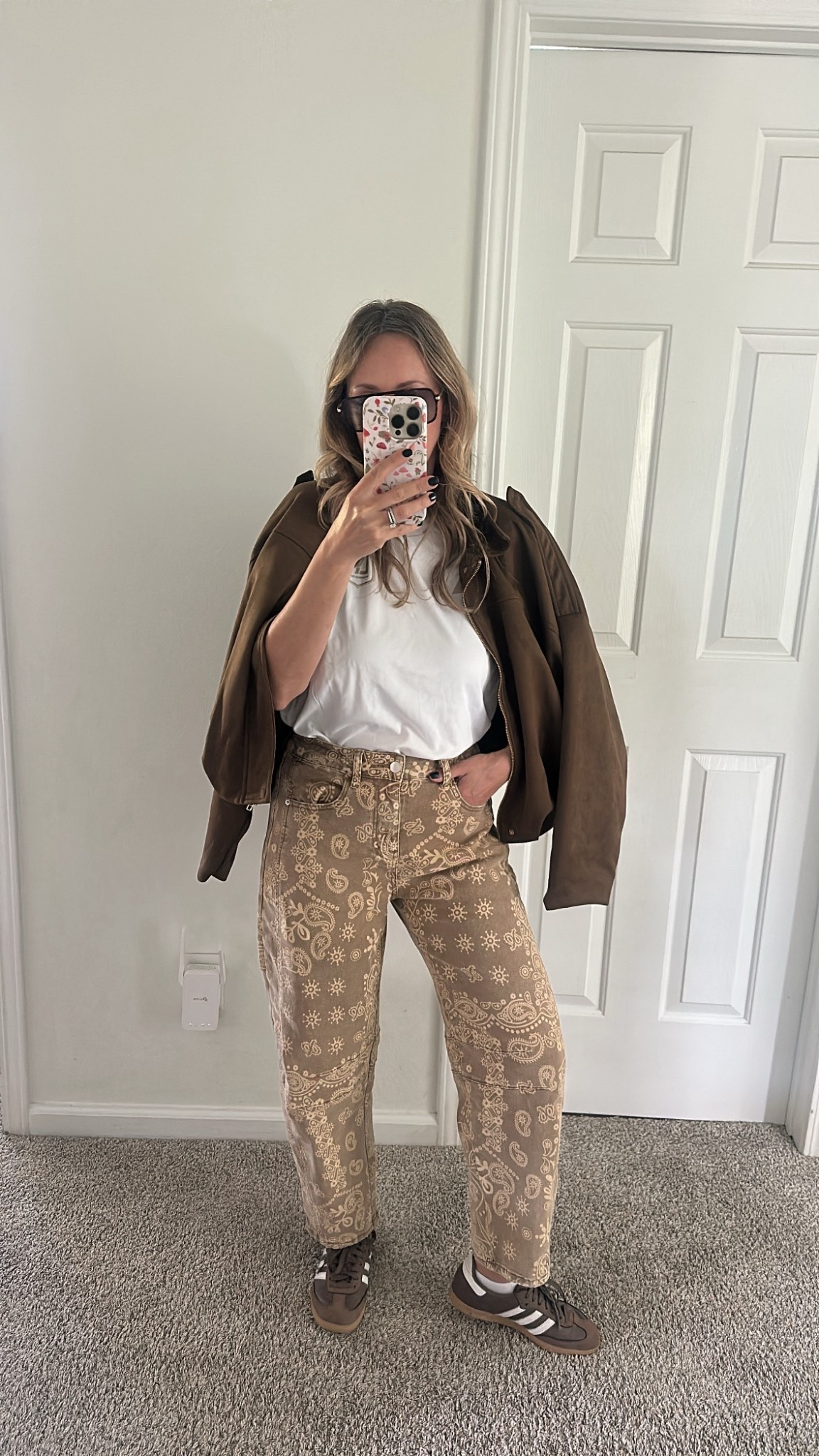 These paisley jeans are my new favorite jeans for spring 

#LTKmomlife