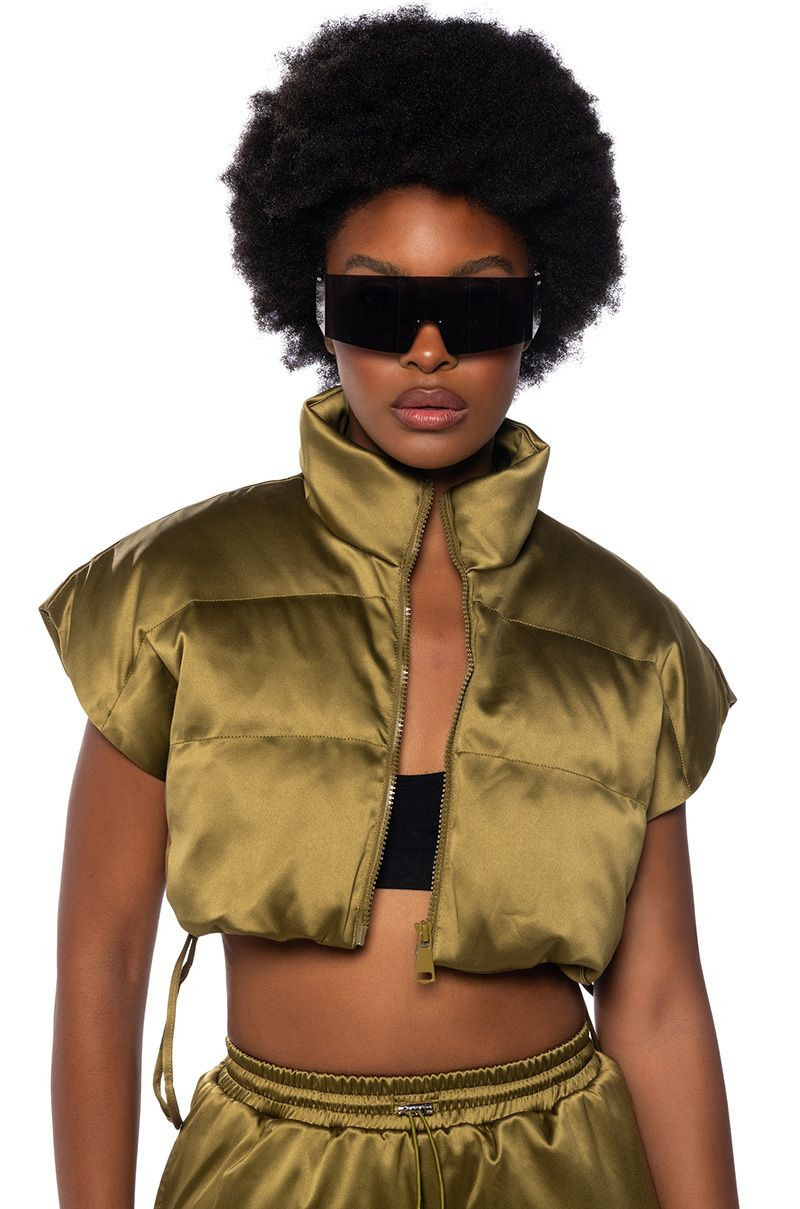 PERI PERI PUFFER VEST IN OLIVE | AKIRA