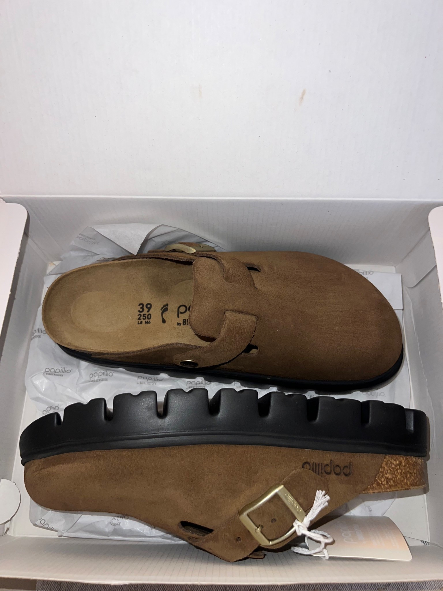 New shoes for fall!! Obsessed!

#LTKSeasonal #LTKStyleTip