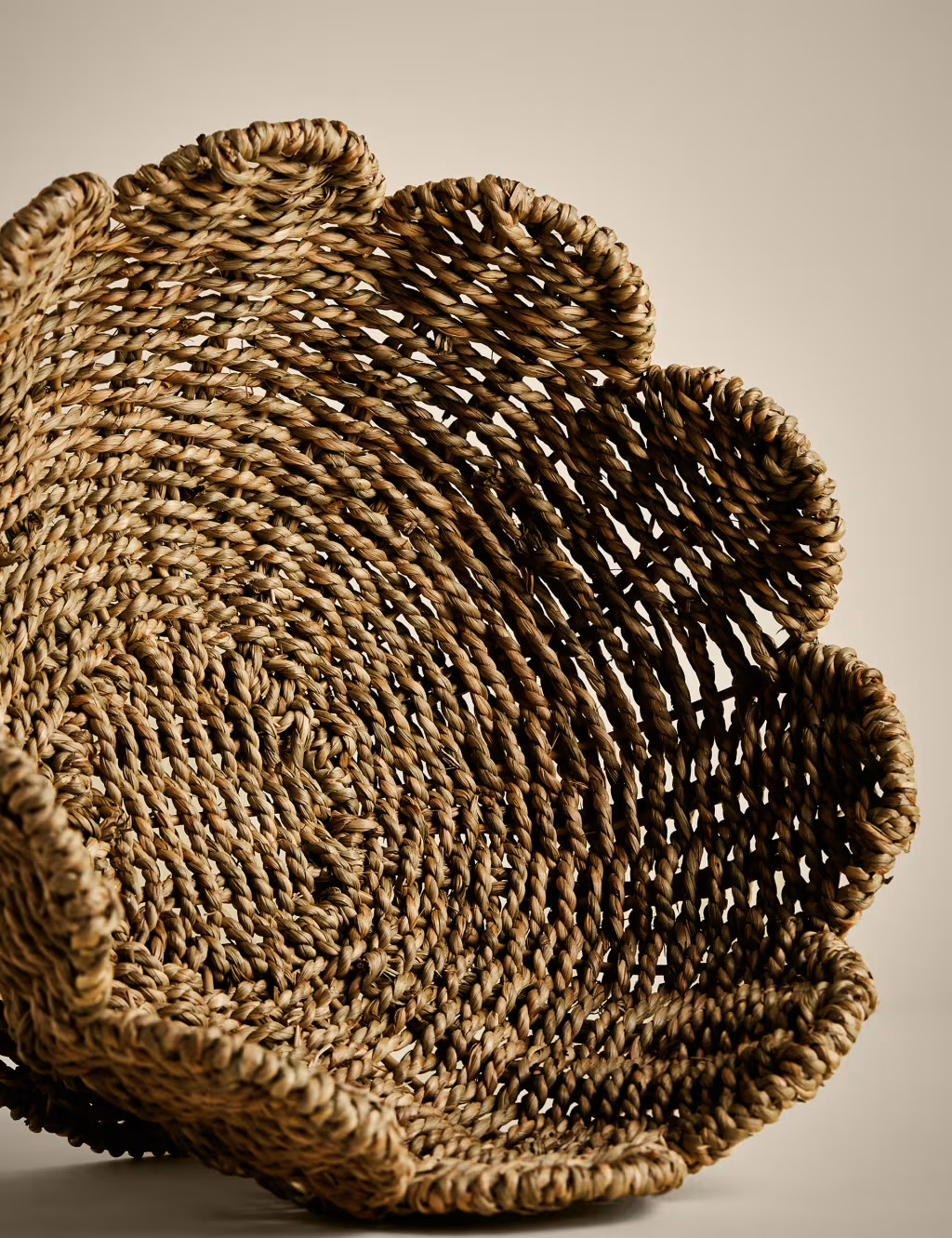 Seagrass Woven Scallop Footed Serving Bowl | Marks & Spencer (UK)