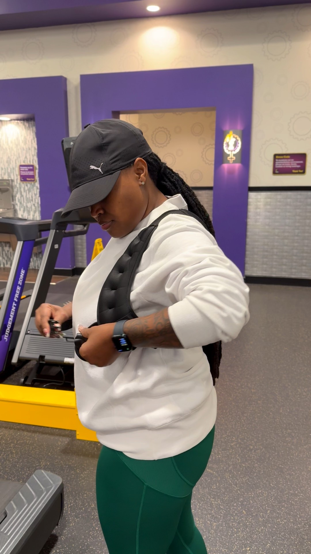 Everything I love and use on my fitness journey 💪🏾✨
From my favorite weight vest and resistance bands to supplements, shaker bottles, and must-have workout gear — these keep me consistent and motivated every single day!! 🏋🏾‍♀️💚
Linking everything I actually use and love!

#FitnessJourney #WellnessGoals #LTKFit #HealthyLifestyle #GymEssentials #WorkoutGear #FitnessMotivation #LTKWellness #FitMom #HealthGoals

#LTKFamily #LTKActive #LTKGiftGuide