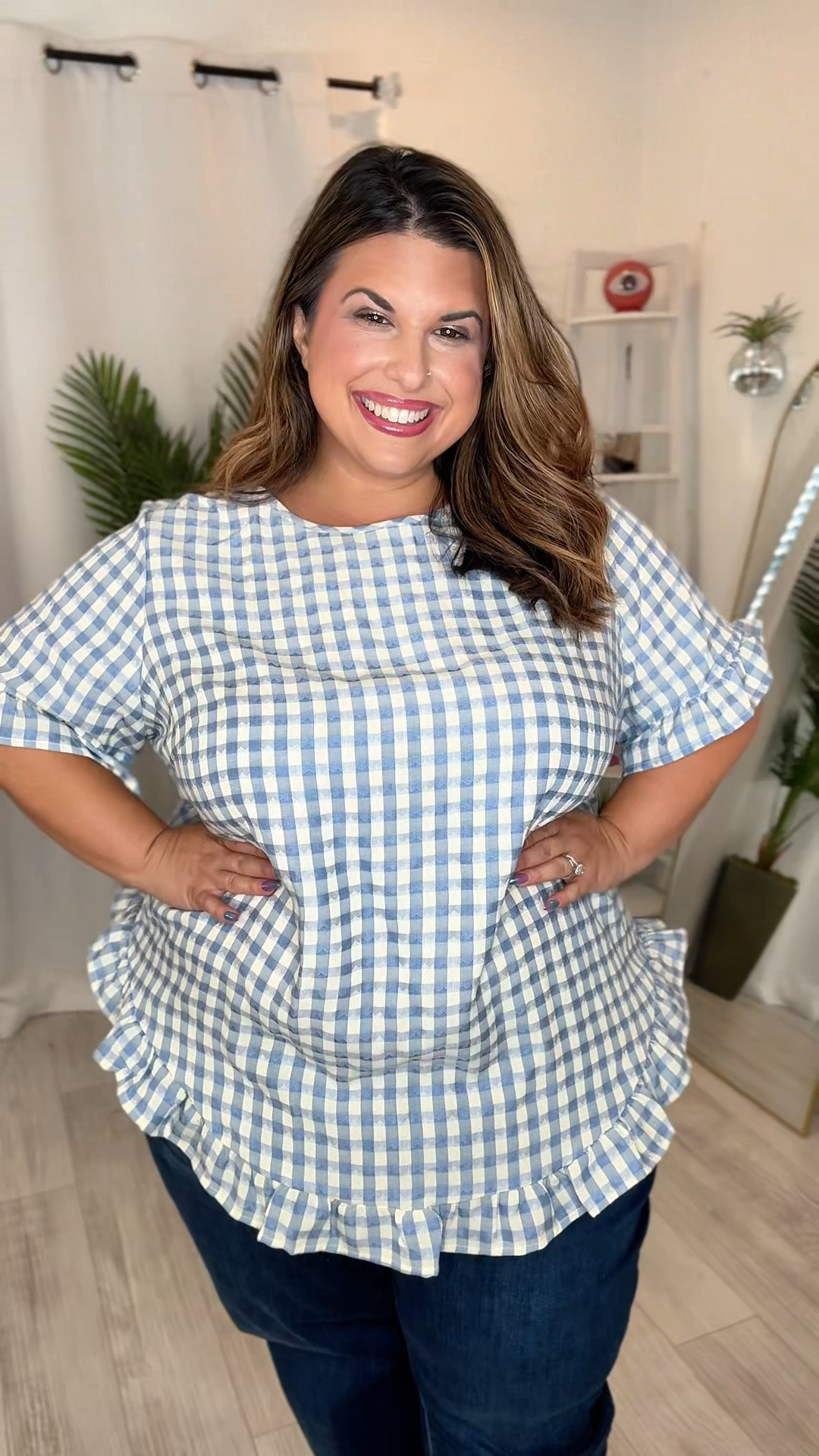 Whether you’re going apple picking or just want some tops with belly coverage, these styles will do the trick. They’re NOT stretchy so check the measurements. I’m wearing 18/20

#LTKPlusSize #LTKOver40