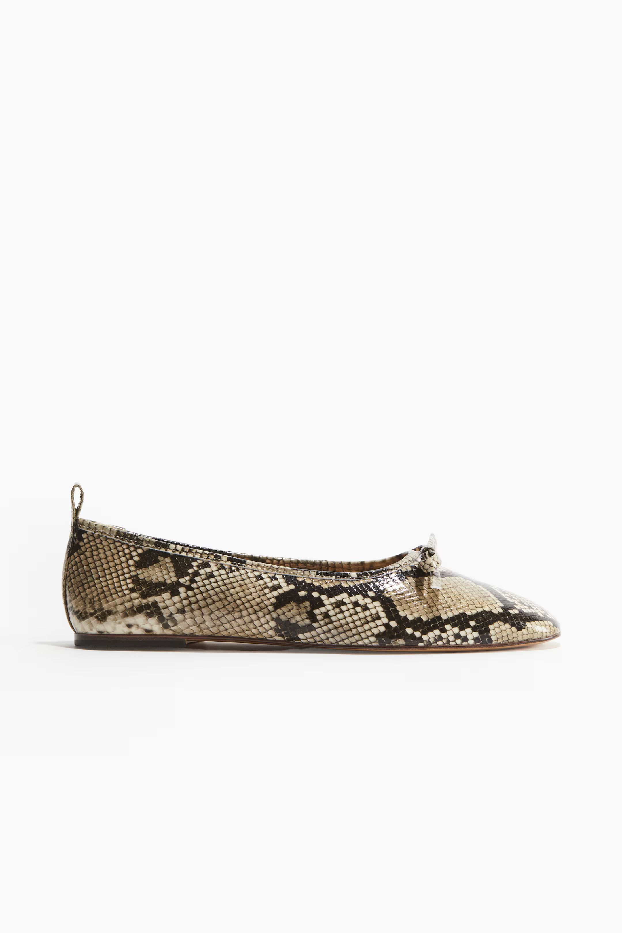 Bow-detail ballet pumps | H&M (UK, MY, IN, SG, PH, TW, HK)