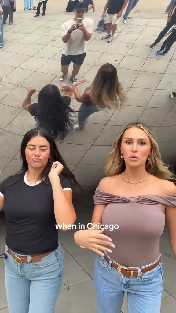 flick the bean. love this top from abercrombie 

#LTKTravel #LTKStyleTip #LTKSeasonal