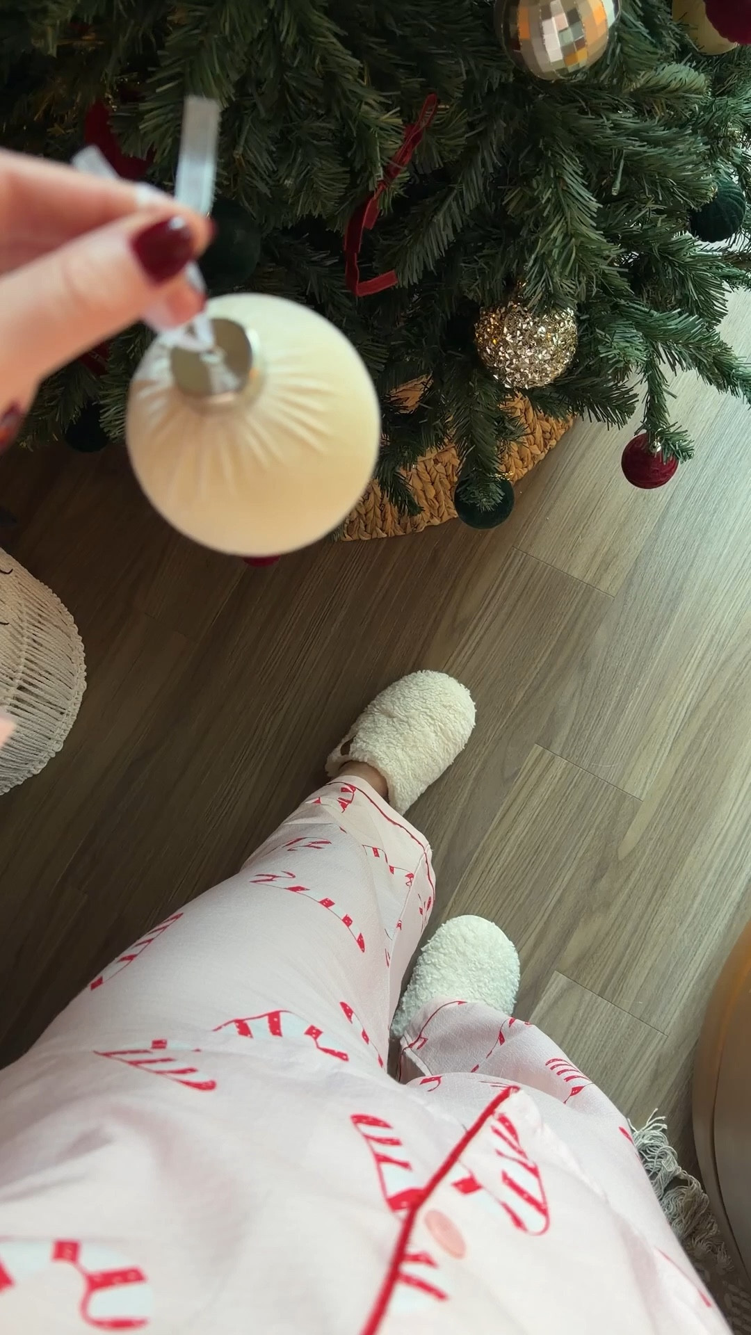 Christmas time is my favorite time of the year & I’m loving these candy cane pjs and cozy slippers 🎄💗

#LTKCyberWeek #LTKHoliday #LTKSeasonal