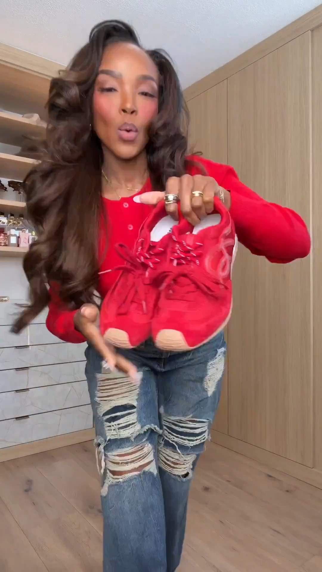 RED + DENIM = ALWAYS A YES ❤️

A fitted red cardigan with relaxed distressed denim is such an easy way to make casual feel styled. Perfect for brunch, shopping, a casual date or weekend plans.

Wearing: Size Small | 5’4” | 140 lbs | 34D-27-40

red cardigan outfit, distressed jeans outfit, baggy jeans women, casual fall outfit, red top outfit, weekend outfit ideas, fall denim outfit, trendy casual outfits, brunch outfit women, elevated casual style, petite fall fashion, everyday outfit inspiration

📲 Download the FREE LTK app & follow me (@kirasfashionfinds).