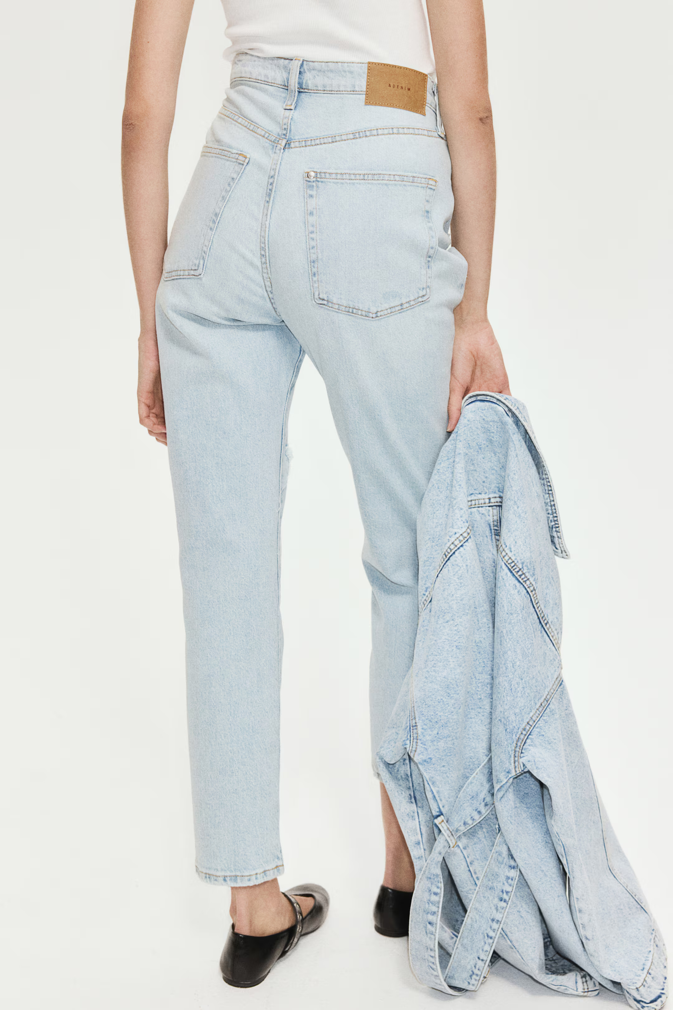 Ultra High Rise Mom Jeans | H&M (US + CA)