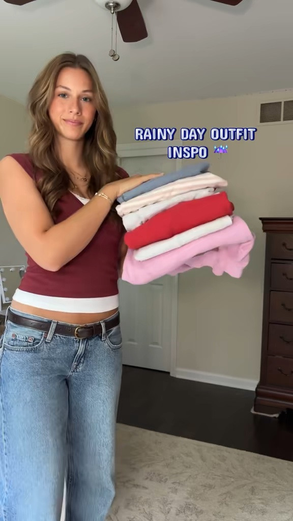 Comfy outfit ideas for a rainy day!
#loungewear #summeroutfits

#LTKootd #LTKSeasonal #LTKSaleAlert