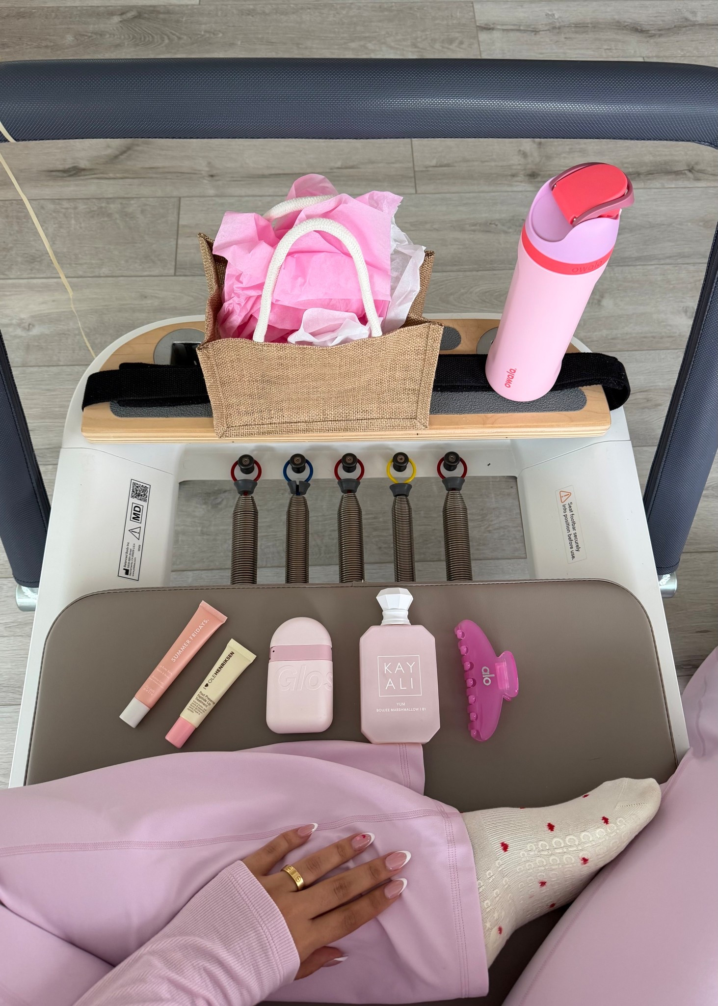 🎀🫧💗💐 #pilates #galentines 