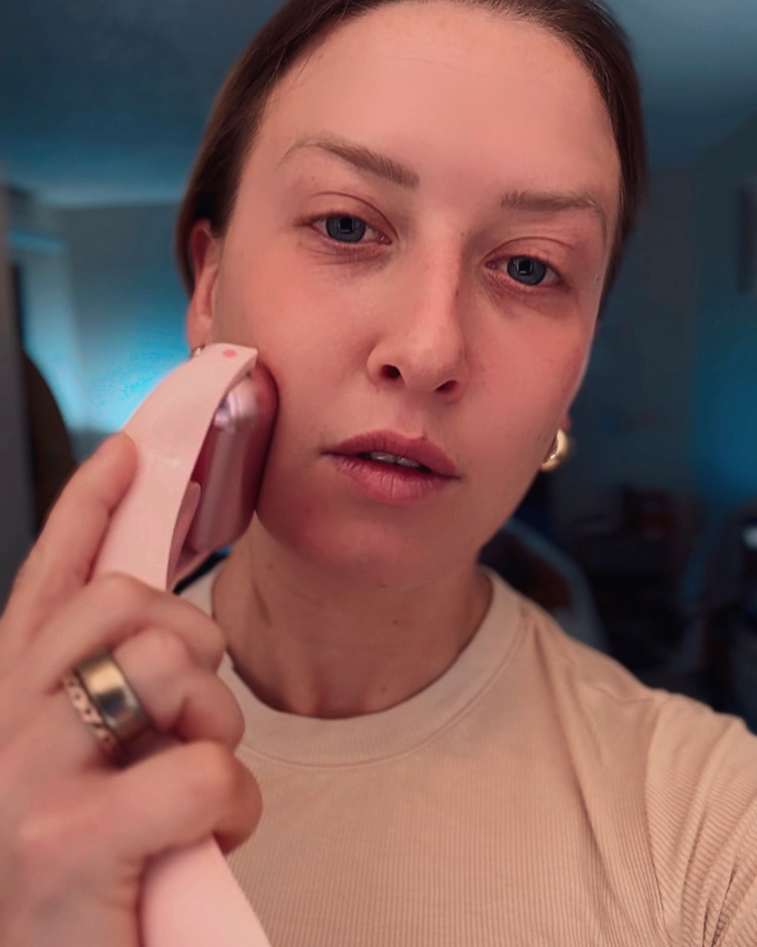 SEPHORA MUST HAVES - Clean Beauty

• Ice Roller
• Ilia Makeup
• Flawless Lipgloss
• Biodance Face Mask (this is EVERYTHING)
• Summer Fridays Lipgloss

#LTKgrwm #LTKBeauty #LTKTravel