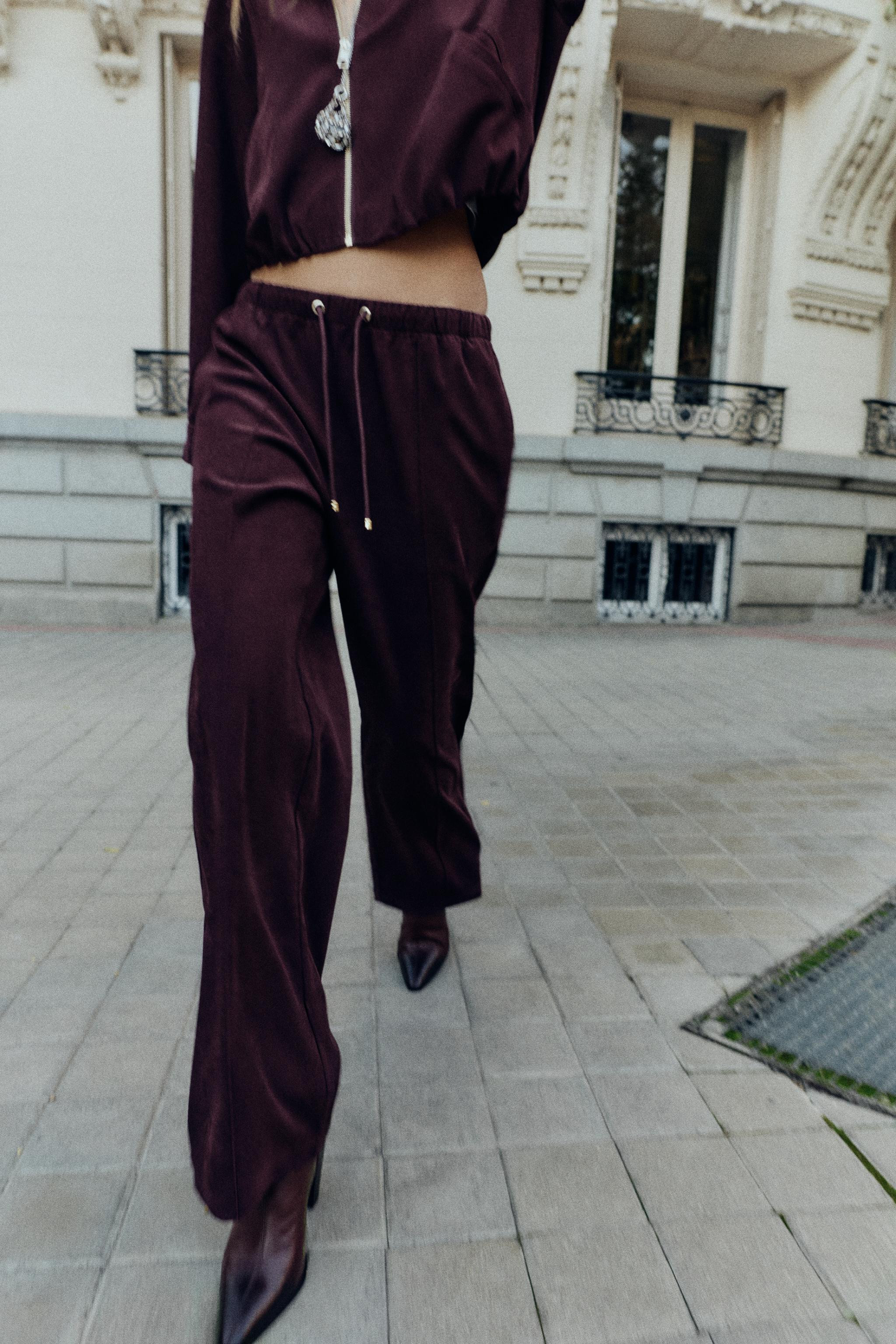 WIDE-LEG TROUSERS WITH ELASTIC WAISTBAND | Zara UK