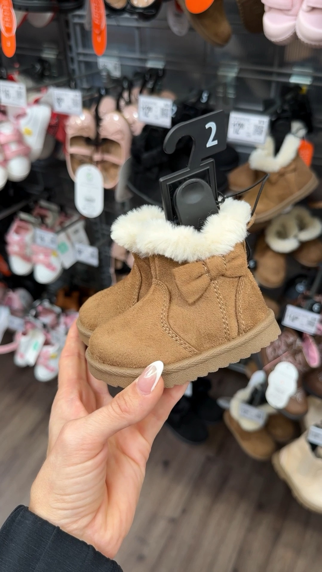 The cutest baby girl boots are at Walmart!

Baby Girl Finds, Newborn Baby Outfit, Fall Fashion, Toddler Girl Shoes, Baby Girl Shoes

#LTKSeasonal #LTKShoeCrush #LTKBaby
