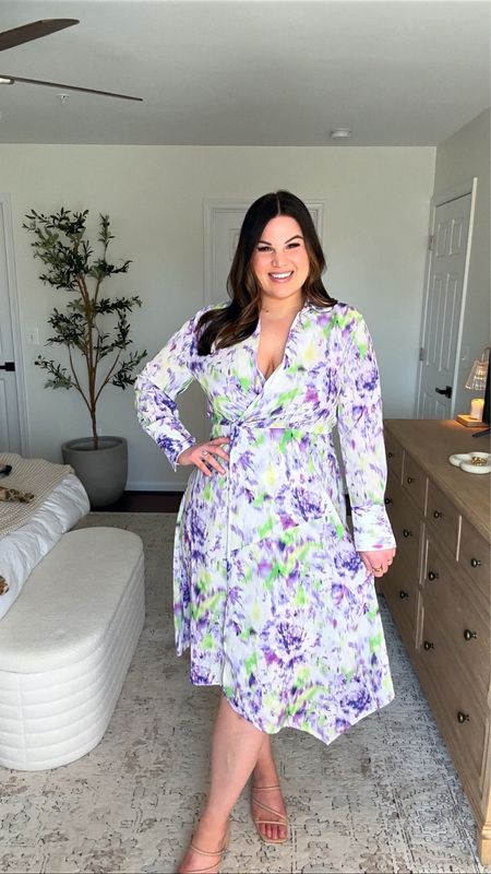 Midsize spring walmart fashion haul! This floral faux wrap dress is gorgeous for spring, would be perfect for Easter or even attending a graduation! 

Dress - L 
Heels - 9.5 

Walmart, walmart fashion, Walmart spring, spring fashion, spring outfit, Walmart outfit 


#LTKSeasonal #LTKmidsize #LTKfindsunder50