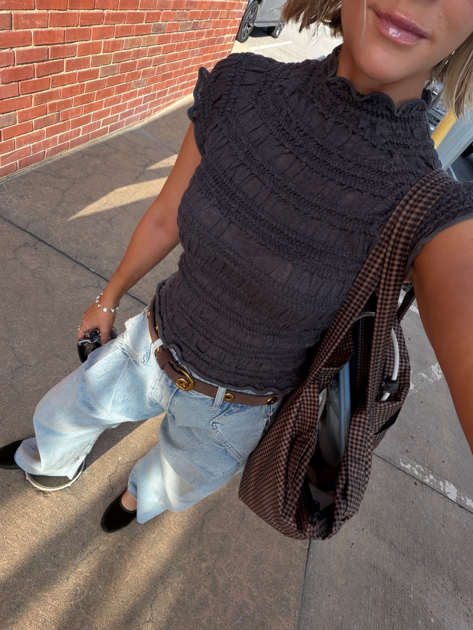 On the go mom of 3 outfit of the day

#LTKootd #LTKgrwm #LTKdayinmylife