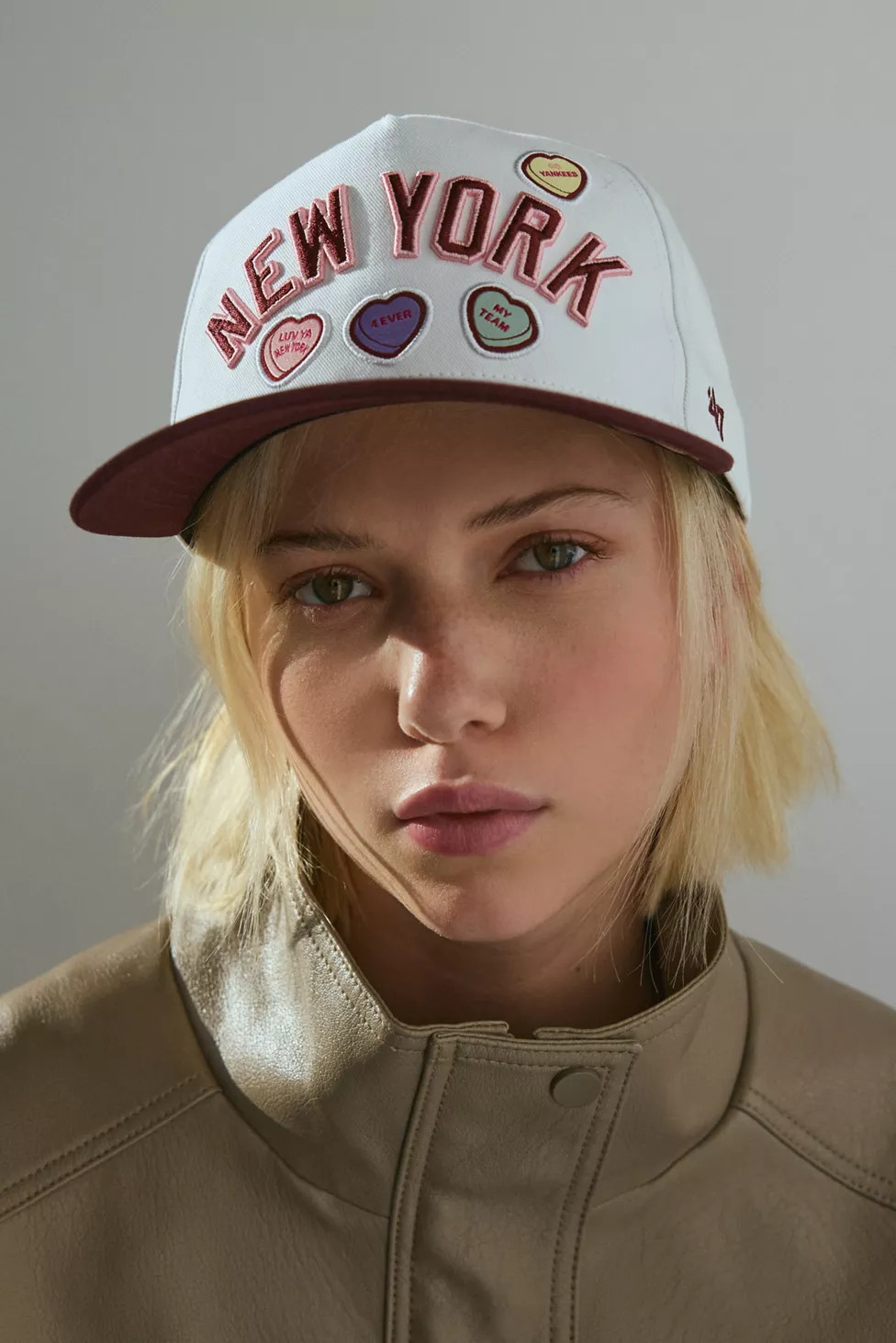 '47 Brand New York Yankees Candy Hearts Hitch Baseball Hat | Urban Outfitters (US and RoW)