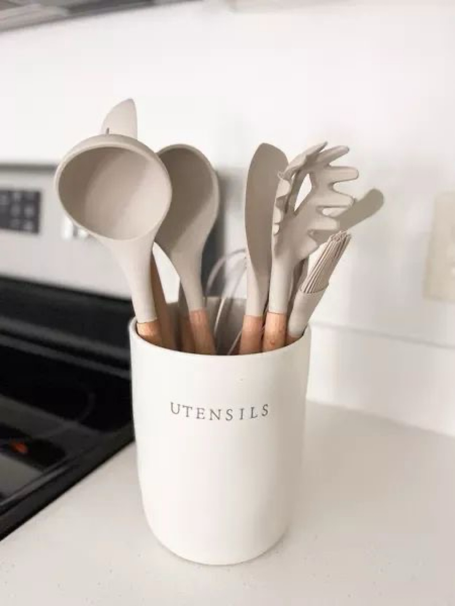 Shop these super aesthetic Kitchen Utensils from Amazon Canada 🤎✨

#LTKfindsunder100 #LTKSpringSale #LTKsalealert