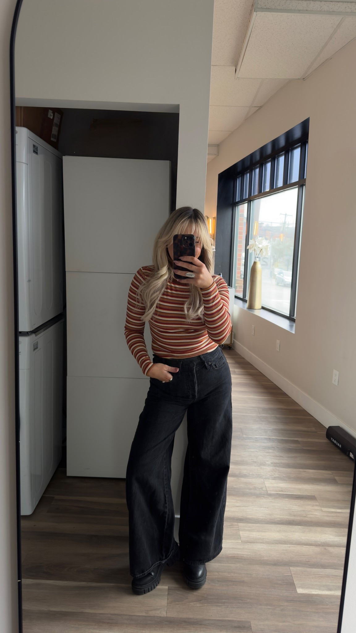 Striped long sleeve top size small 
Black wide leg jeans size 6
Black boots size 7

#LTKWorkwear #LTKSpringSale #LTKootd