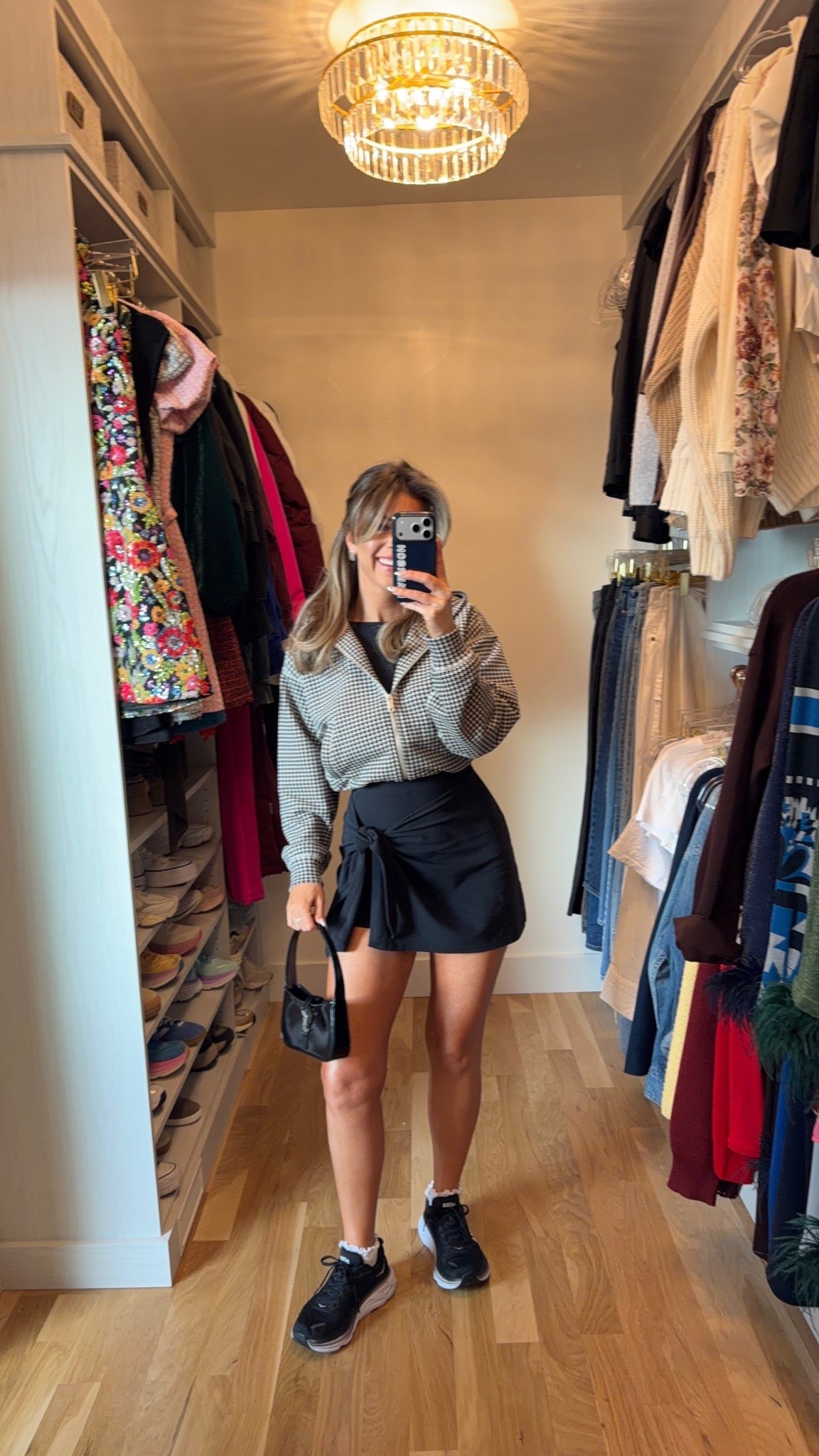 Abercrombie black wrap dress with houndstooth jacket and sneakers

Electric picks code: emerson20

Wearing an xs in dress small in jacket

Winter event
Shopping 
Causal everyday
Workout
Fitness
Activewear
Date night


#LTKSeasonal #LTKFindsUnder100 #LTKActive