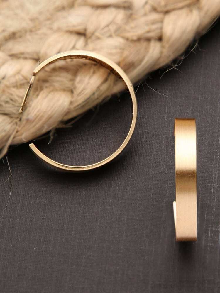Brushed Gold Medium Sized Hoop Earrings | SHEIN