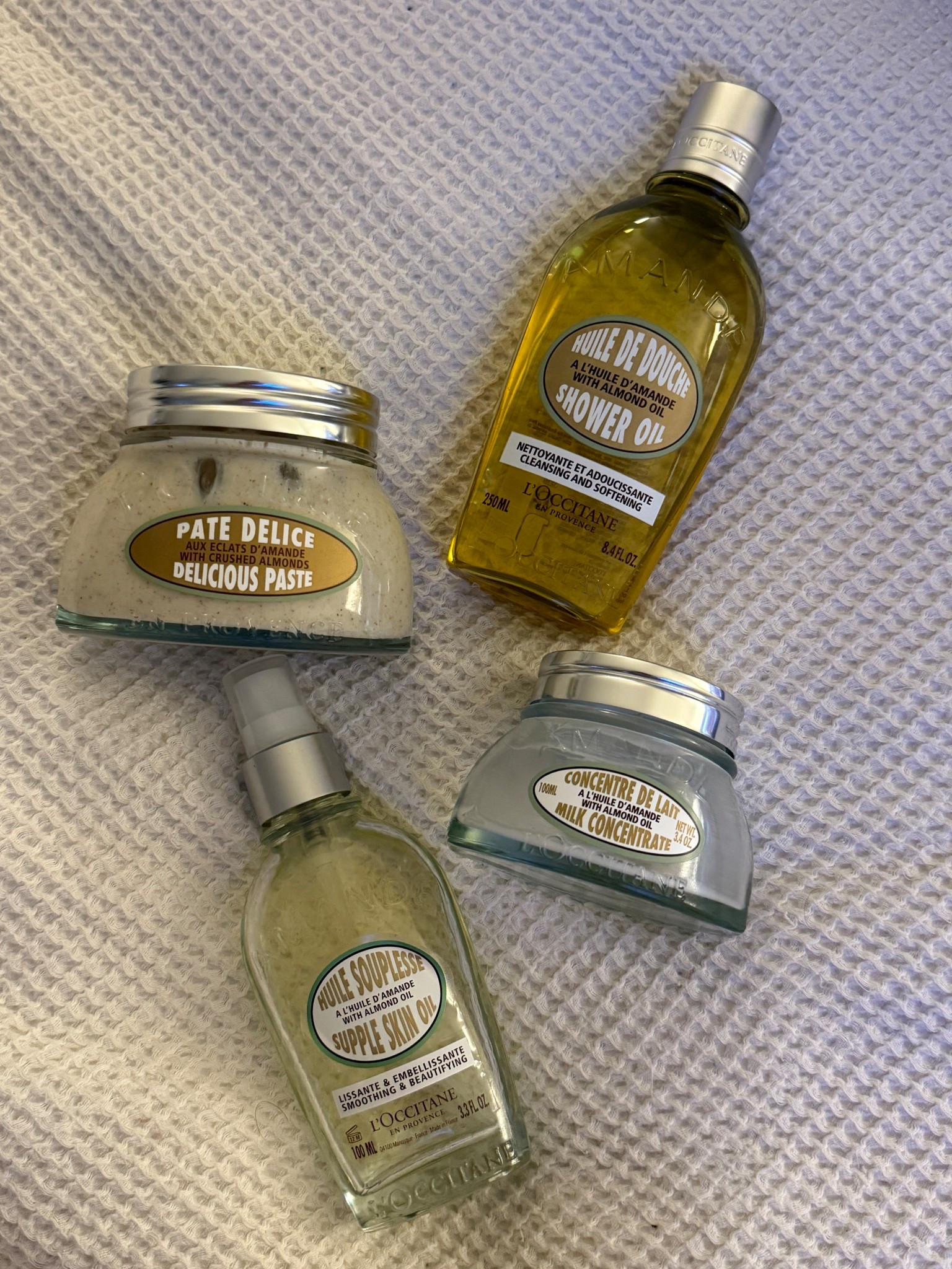 Indulge in a little everyday luxury with my current L’Occitane body care favorites. From ultra-hydrating creams to beautifully scented oils, these products are a self-care ritual in a bottle. 🧴🫧🤍
Shop all my L’Occitane picks on LTK! #LOccitane #BodyCare #LTKbeauty

#LTKluxury #LTKxCultBeauty #LTKbeauty