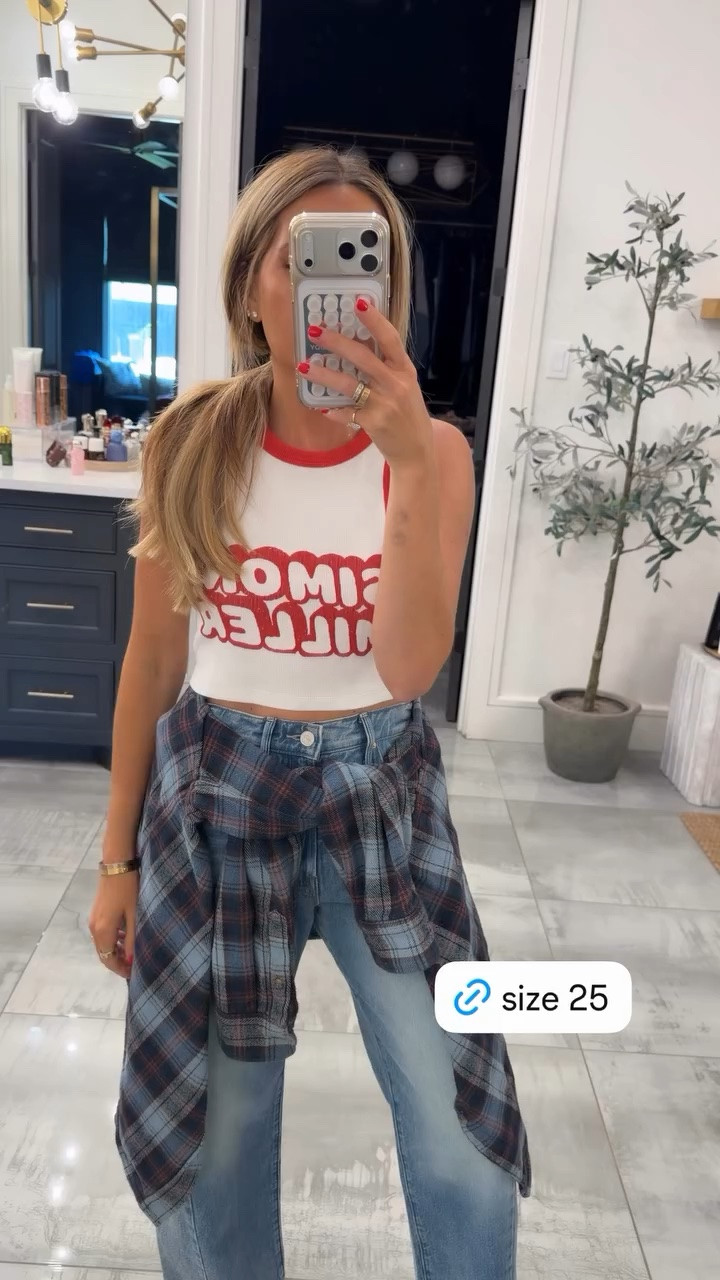 Love these high-waisted jeans for the fall! I am wearing a size 25!

Everyday outfit, chic outfit, high-waisted jeans, trendy fashion, chic fashion, everyday pants, women’s fashion, casual outfit inspo

#LTKootd #LTKmomlife #LTKPetite