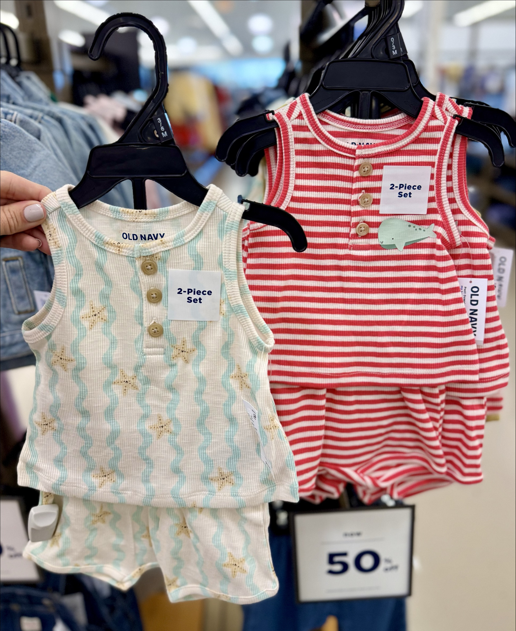 The cutest Summer Henley tank and shorts sets for babies at Old Navy and they’re currently 40% off 😱👀
-

#boymom #babyboystyle #babyboyfashion #babyboyclothing #babyclothes #girlmom #momofgirls #babyfashion #babygirl #springclothing #babygirlontheway #babygirloutfit
