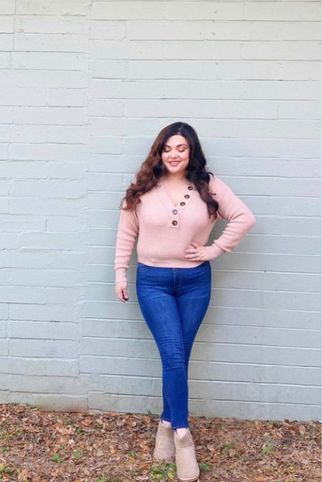 Because Apricot is totally that “it color” for late December 

#LTKmidsize #LTKfindsunder50 #LTKtravel