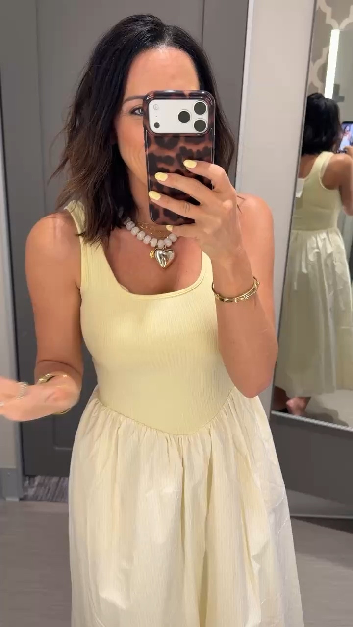 this dress is what effortless summer looks like 💛 the soft pinstripe + flowy fit is so flattering and insanely comfortable. easy to dress up or keep casual—one of those throw-on-and-go pieces you’ll live in. wearing a size small from target 🫶🏼

target dress | summer dress | casual dresses | comfortable outfits | effortless style | everyday outfits

#targetstyle #targetfinds #ltkstyle #ltkfinds #summeroutfits #casualstyle #everydayoutfits #effortlessstyle #dressinspo #affordablefashion