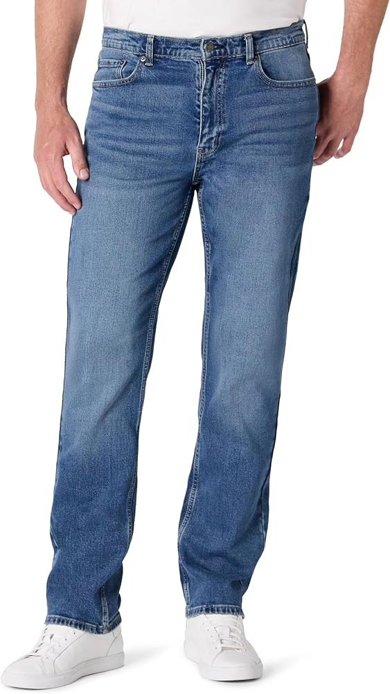 Amazon Essentials Men's Low Stretch Straight-Fit Jeans | Amazon (US)