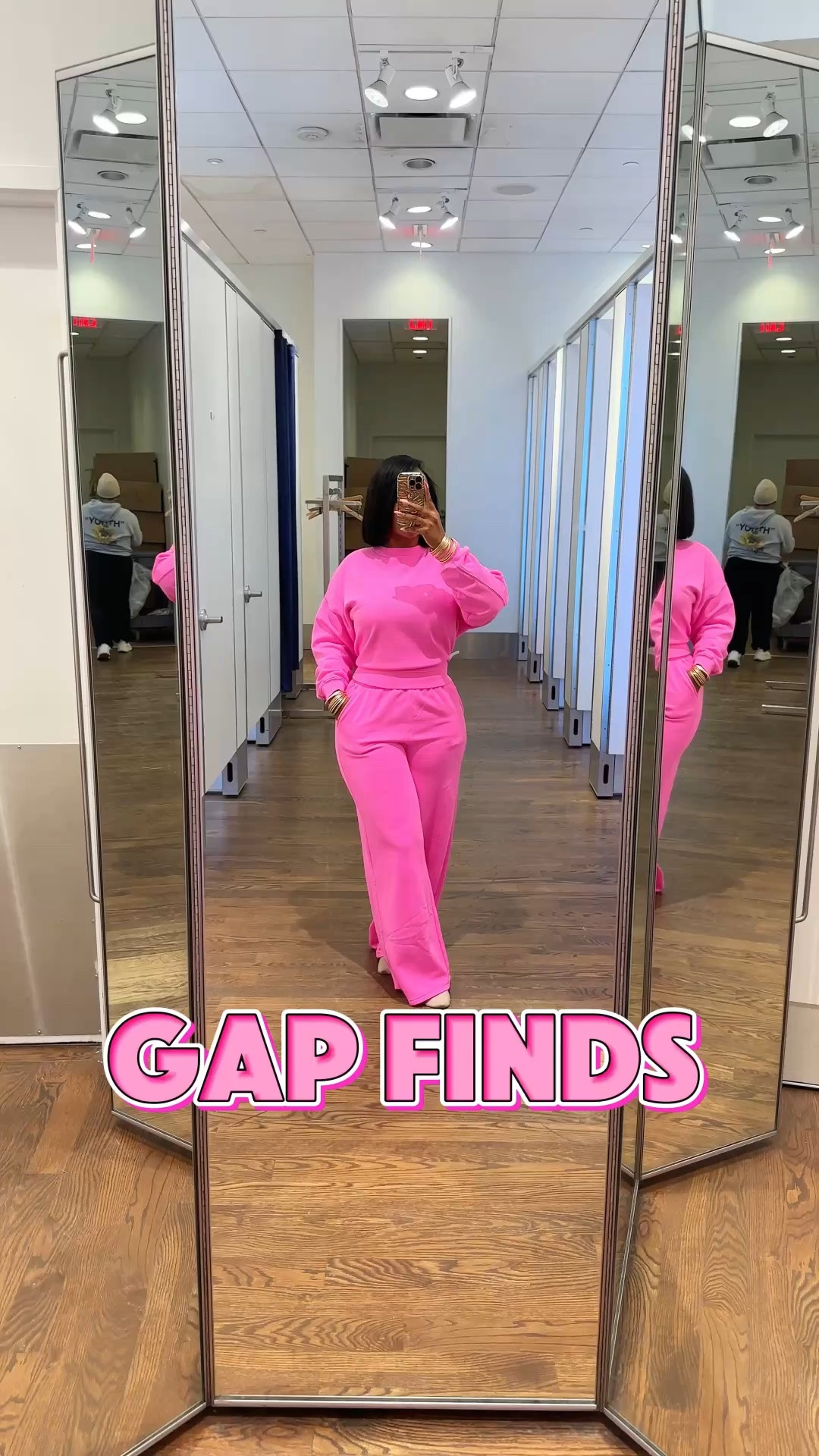 The travel set I keep reaching for lately 🤎
Soft, stretchy and comfortable enough for long flights, airport runs, or just a casual day out. Easy to dress up with a trench and sneakers or keep cozy with slides for errands.

#LTKTall #LTKActive #LTKPetite