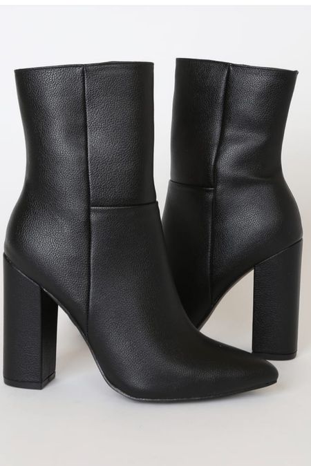 Black heeled boots on sale 

#LTKstyletip #LTKsalealert #LTKshoecrush