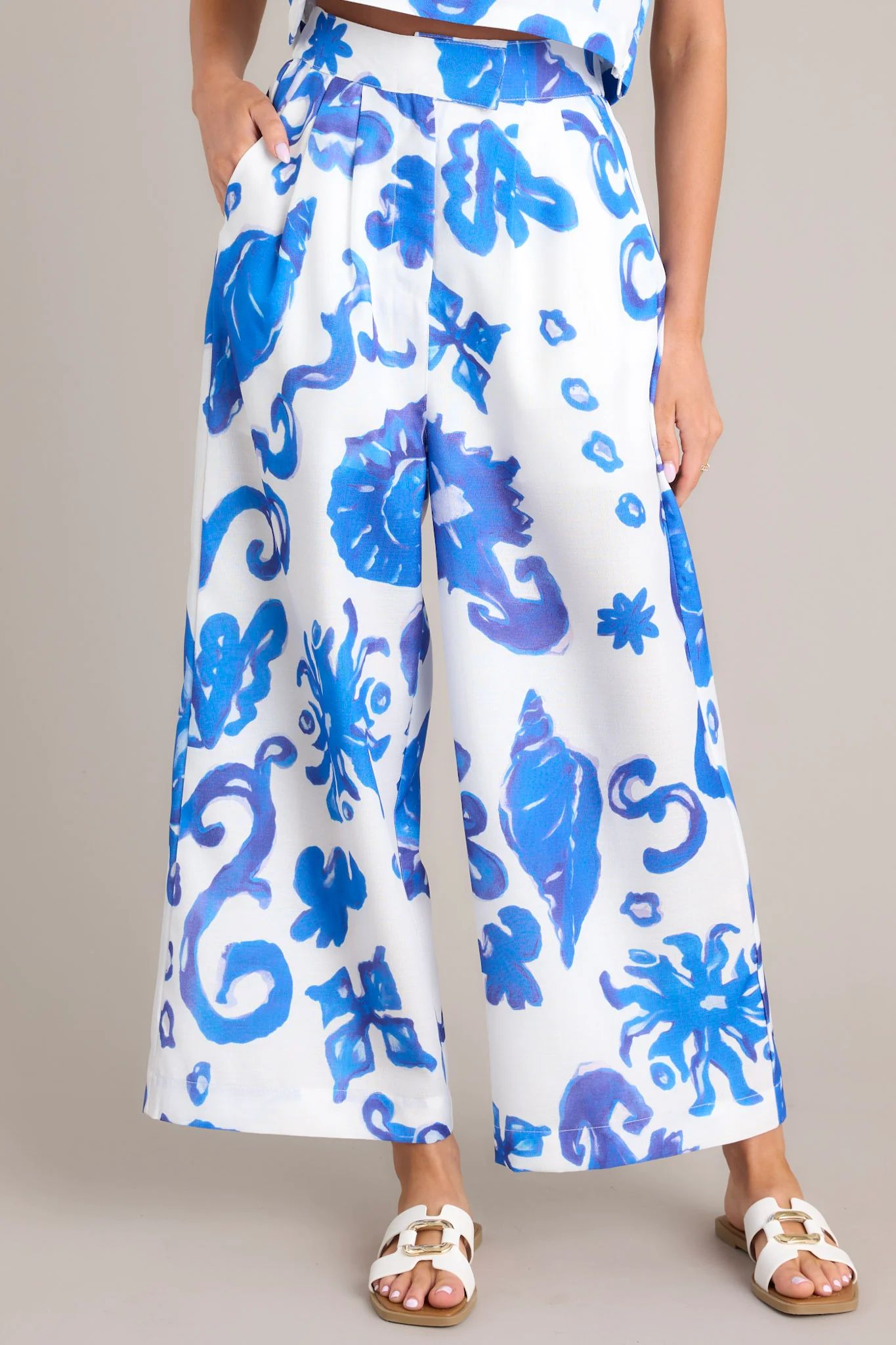 Sundrenched Escapes Blue & White Tropical Print Pants | Red Dress