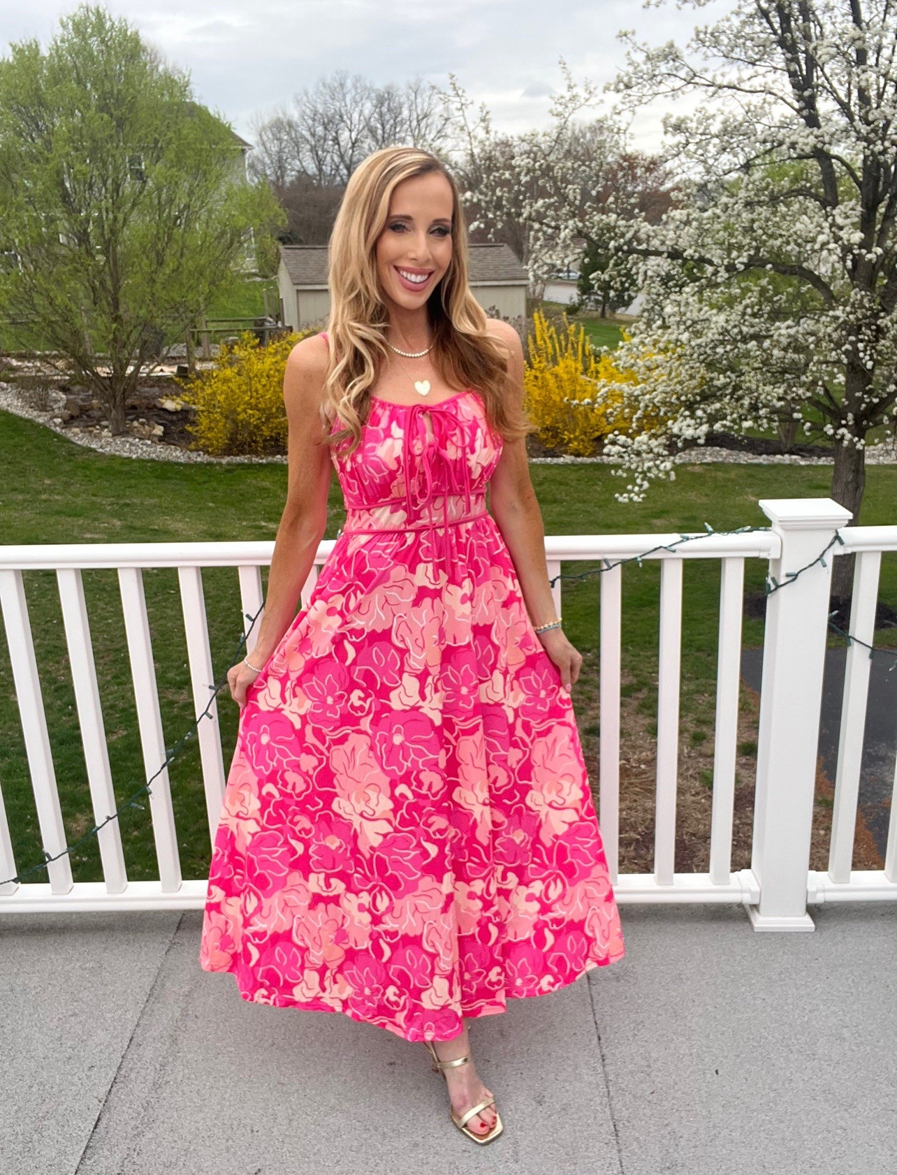 Beautiful pink floral maxi dress 🌸💕💕🌺

#LTKParties #LTKFindsUnder100 #LTKStyleTip