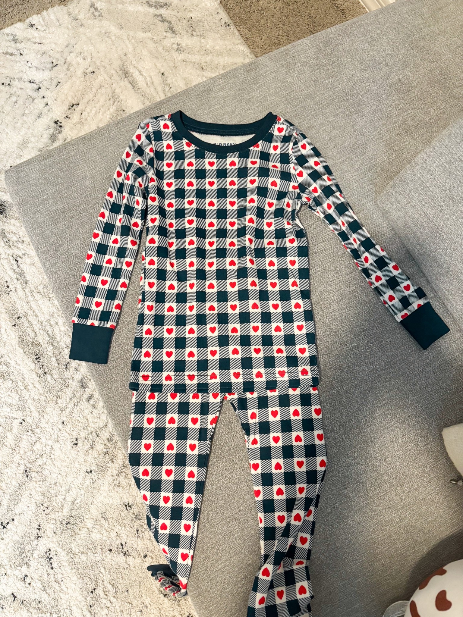 Old navy toddler valentine pj set $10 & linked matching set for mom too! ❤️ 

#oldnavykids #oldnavy #oldnavysale #toddlerfinds #toddlerkids #toddlers #valentinepajamas #pajamas #heartpjset #mommyandme #valentinephotoshoot 

#LTKValentine #LTKBaby #LTKKids