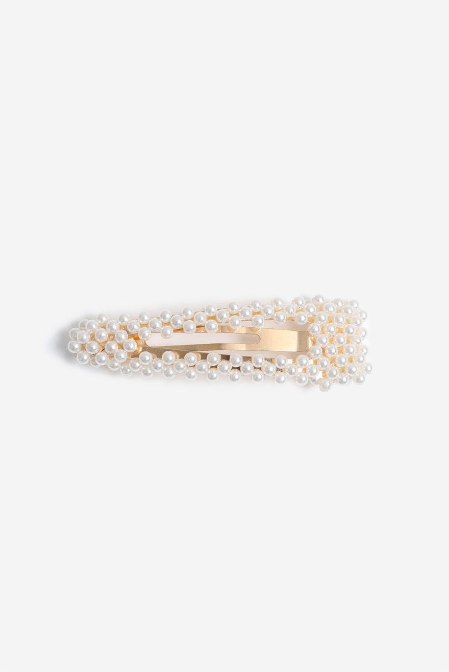 Pearl oversized clip 9.95 EUR, Hair accessories - Gina Tricot | Gina Tricot SE