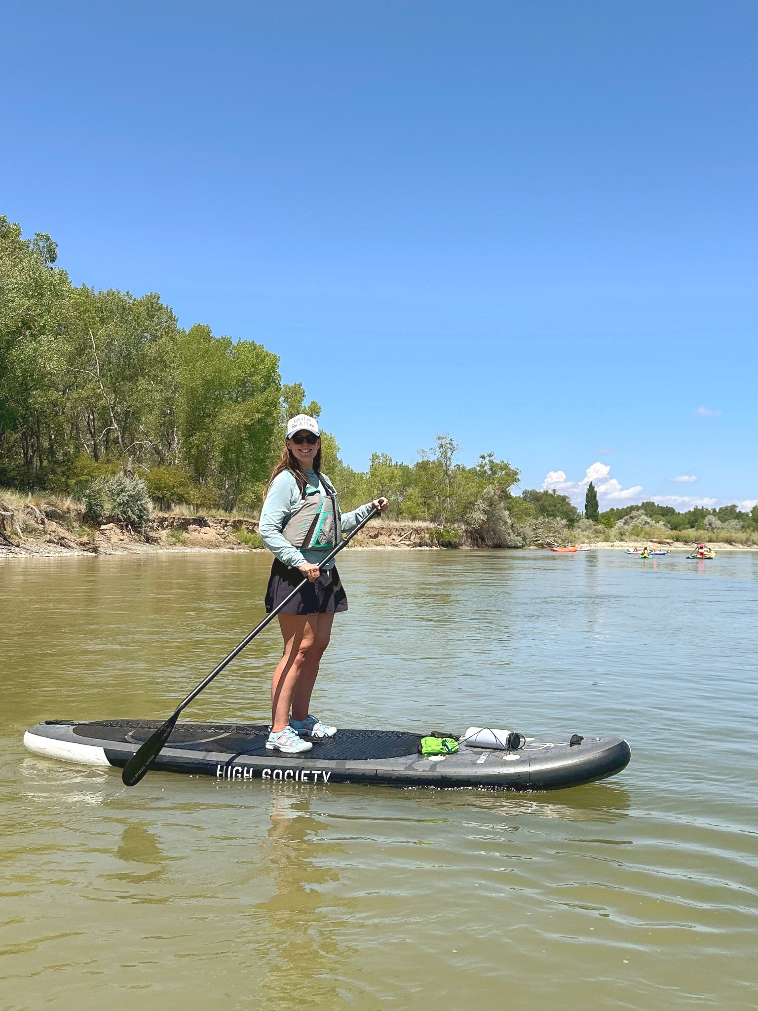 Paddleboarding on the Colorado River ✨🌊 

Women’s outfit for outdoor activities and water sports.

Vuori Clementine Skort: Medium
Black Diamond Alpenglow Hoody: Small

#LTKTravel #LTKActive #LTKSeasonal